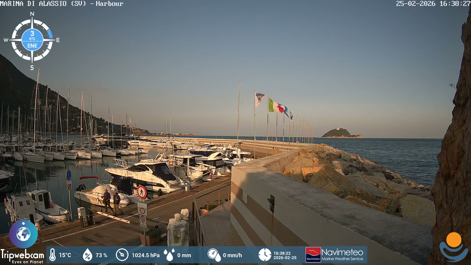 Alassio  Marina , Porto Luca Ferrari Live Cam - Alassio,  Liguria, Italy
