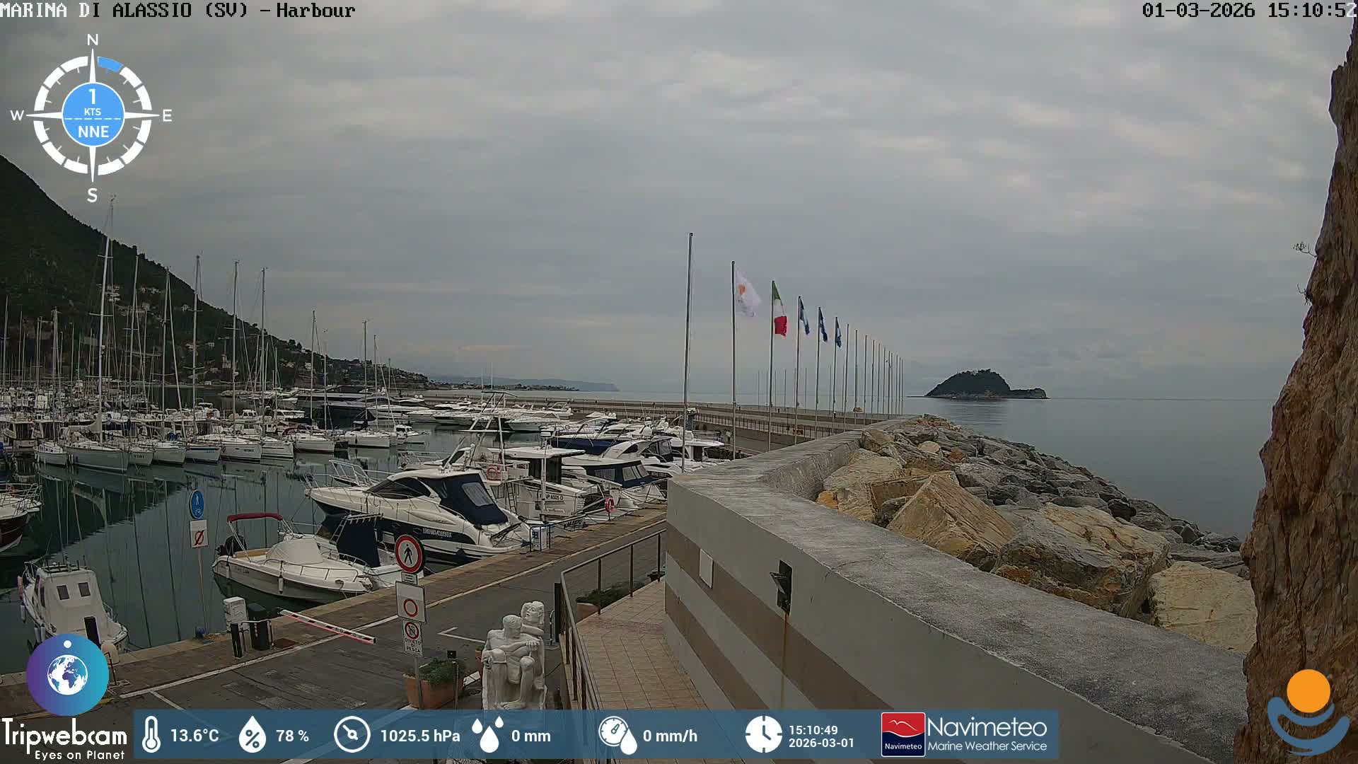 Alassio  Marina , Porto Luca Ferrari Live Cam - Alassio,  Liguria, Italy