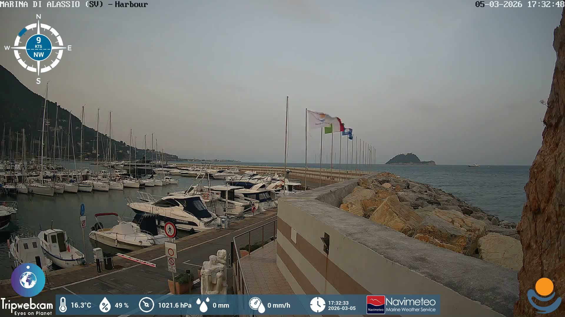 Alassio  Marina , Porto Luca Ferrari Live Cam - Alassio,  Liguria, Italy