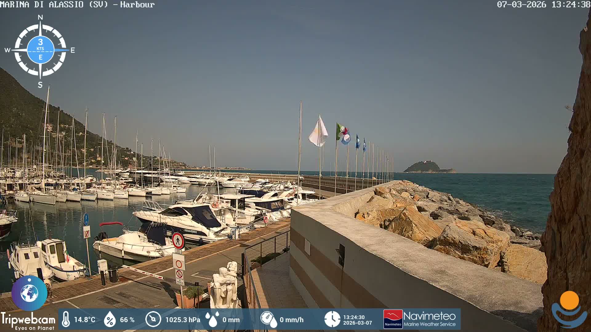 Alassio  Marina , Porto Luca Ferrari Live Cam - Alassio,  Liguria, Italy