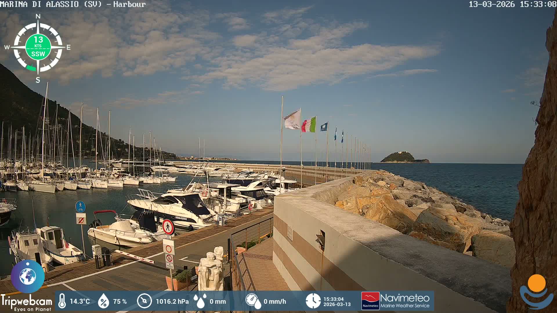 Alassio  Marina , Porto Luca Ferrari Live Cam - Alassio,  Liguria, Italy