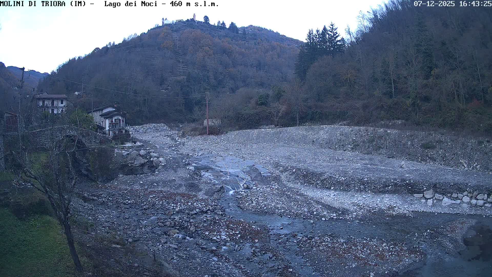 Molini di Triora , Lake Lago dei Noci  Live Cam - Liguria, Italy