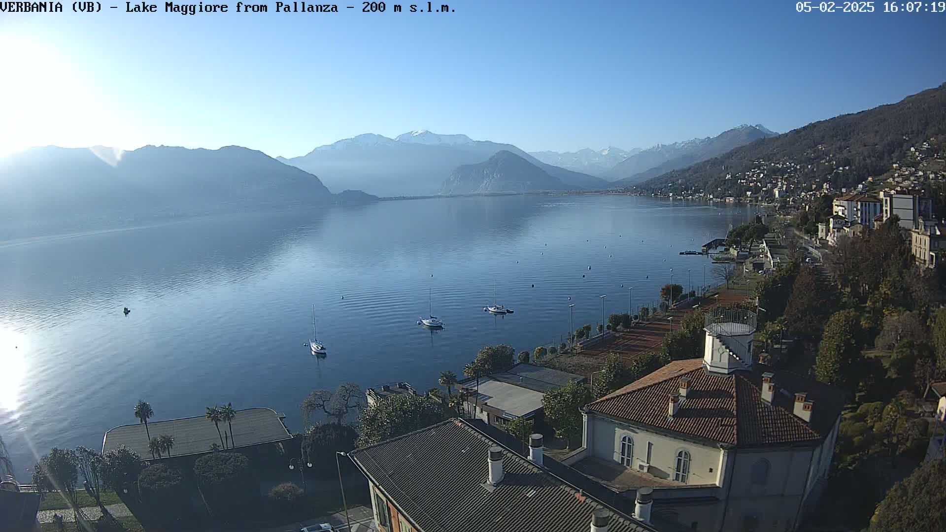 Verbania, Maggiore Lake Live Cam - Verbano-Cusio-Ossola, Piedmont, Italy