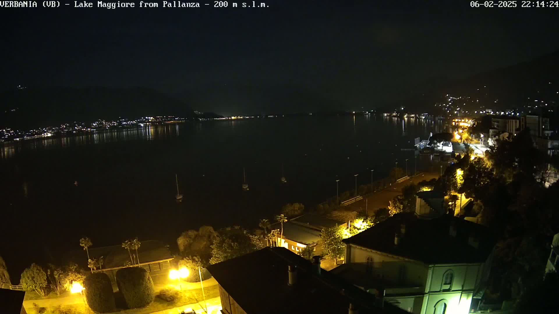 Verbania, Maggiore Lake Live Cam - Verbano-Cusio-Ossola, Piedmont, Italy