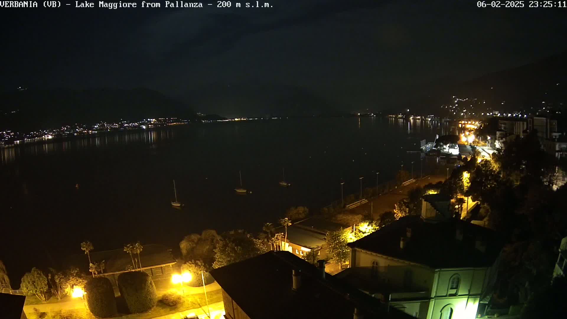 Verbania, Maggiore Lake Live Cam - Verbano-Cusio-Ossola, Piedmont, Italy