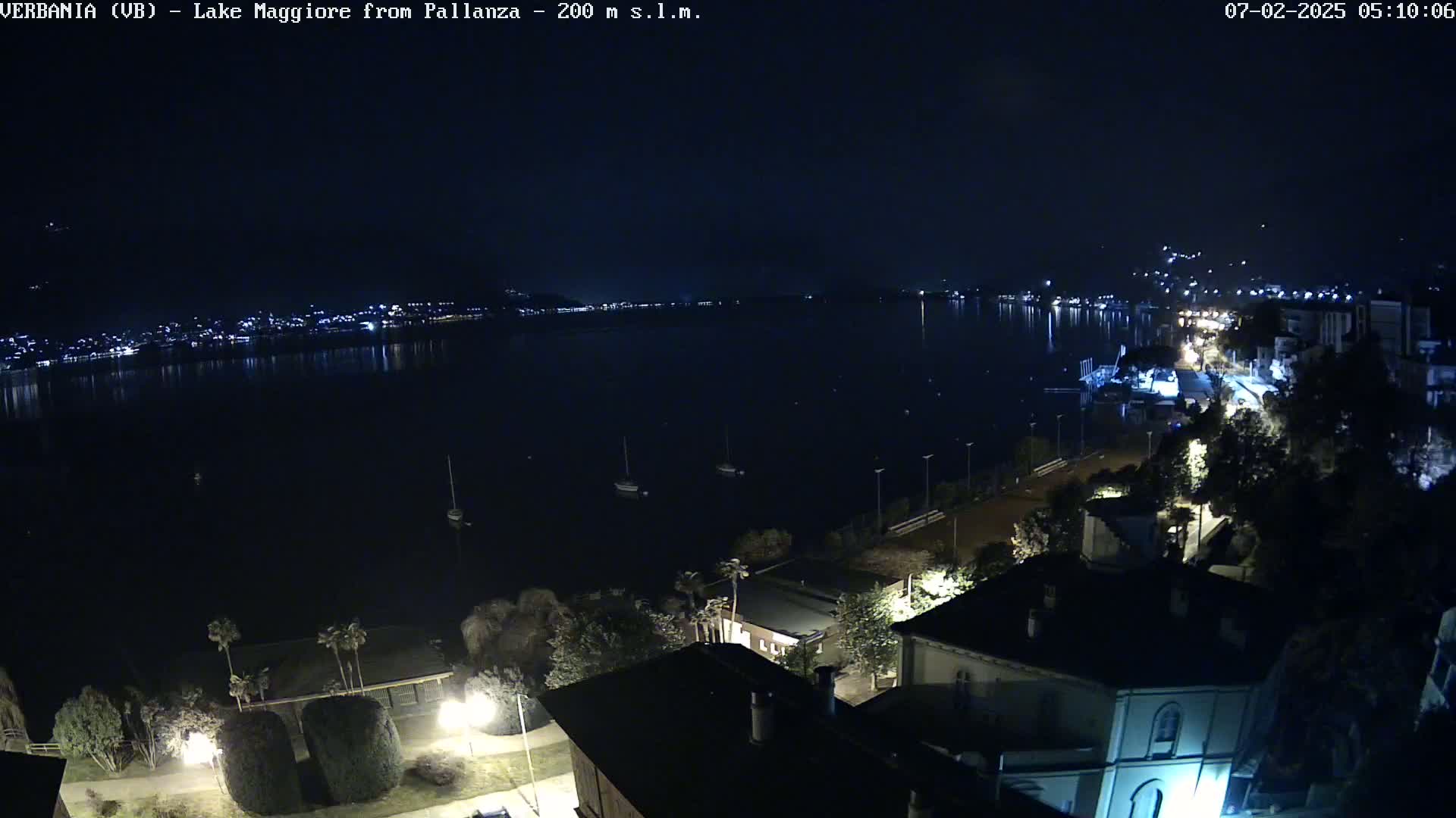 Verbania, Maggiore Lake Live Cam - Verbano-Cusio-Ossola, Piedmont, Italy