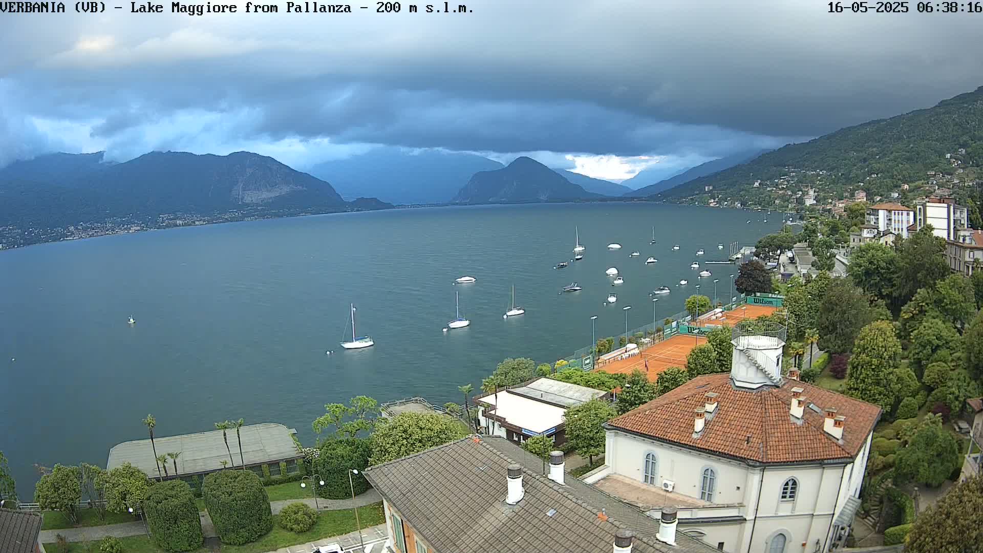 Verbania, Maggiore Lake Live Cam - Verbano-Cusio-Ossola, Piedmont, Italy