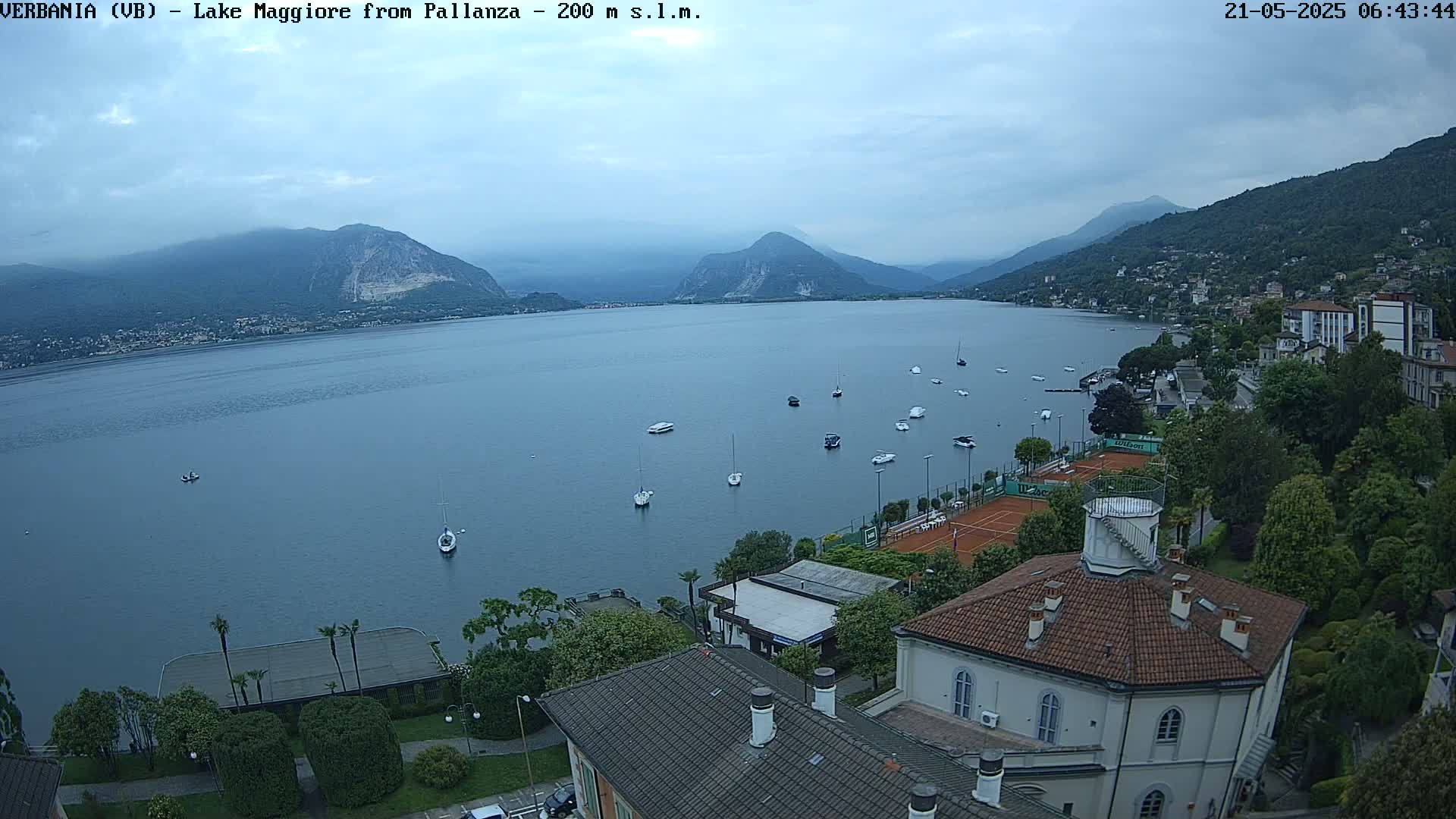 Verbania, Maggiore Lake Live Cam - Verbano-Cusio-Ossola, Piedmont, Italy