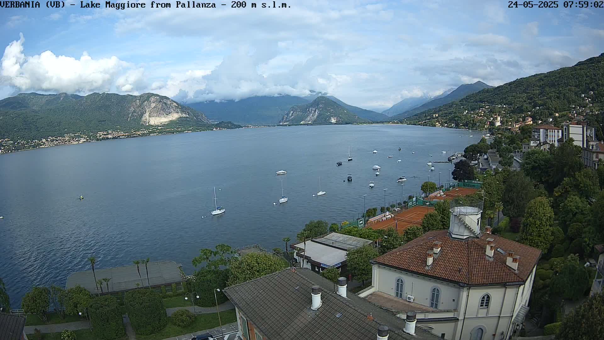 Verbania, Maggiore Lake Live Cam - Verbano-Cusio-Ossola, Piedmont, Italy