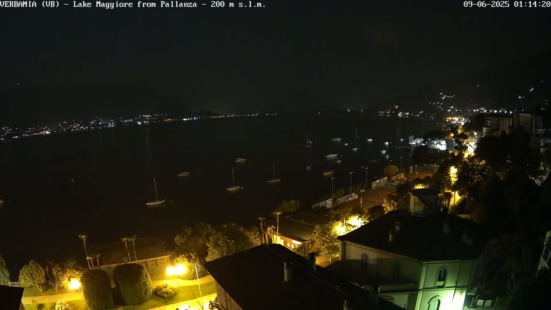 Verbania, Maggiore Lake Live Cam - Verbano-Cusio-Ossola, Piedmont, Italy