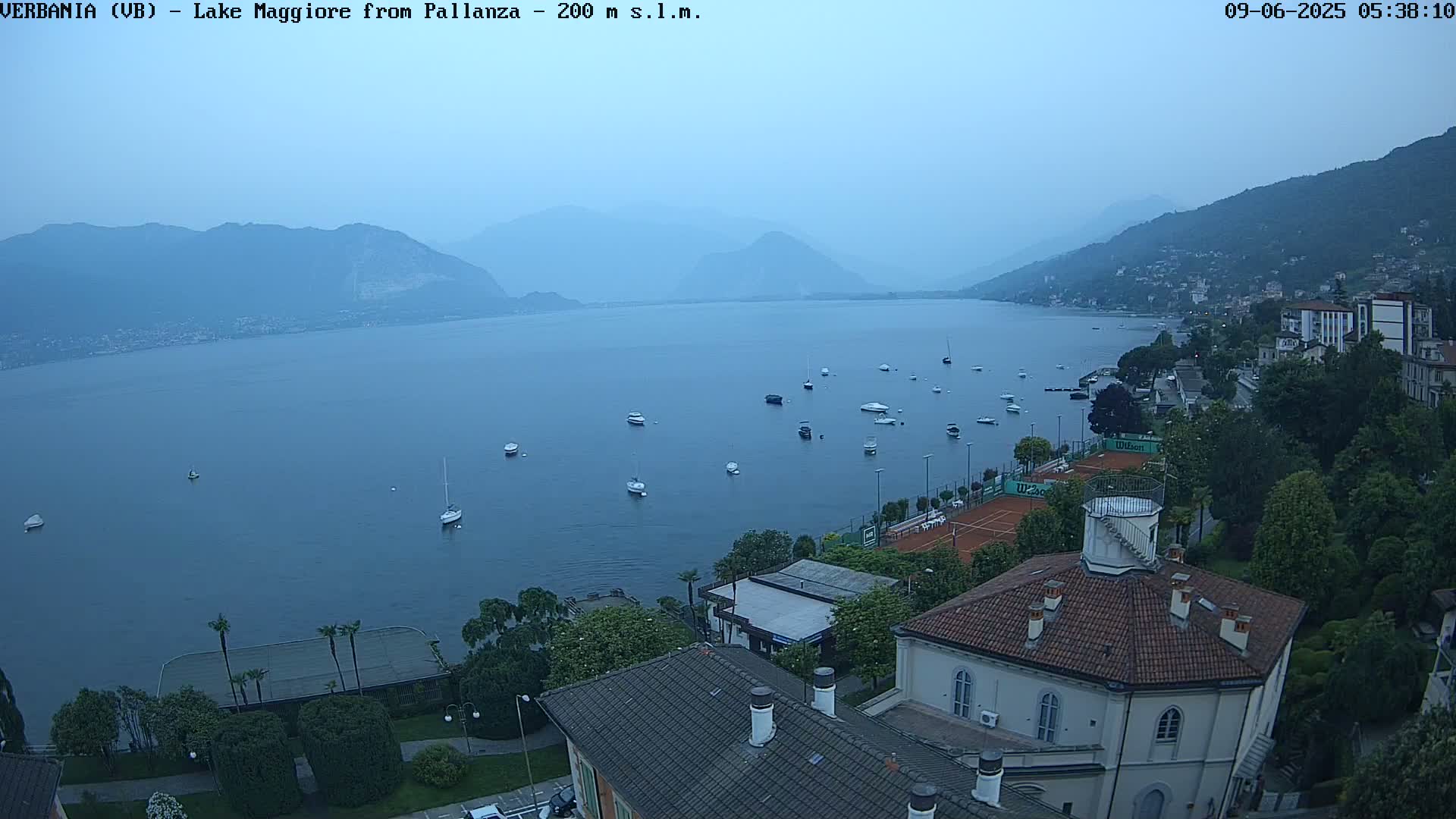 Verbania, Maggiore Lake Live Cam - Verbano-Cusio-Ossola, Piedmont, Italy