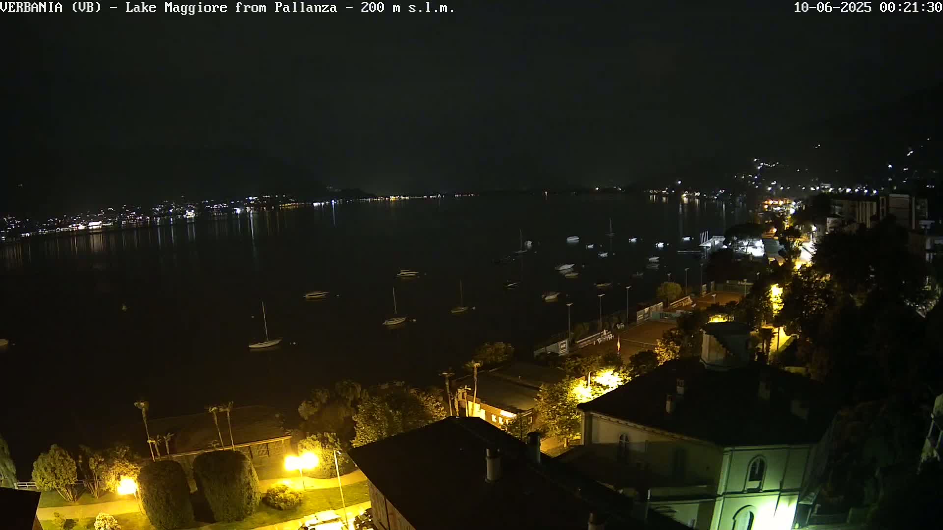 Verbania, Maggiore Lake Live Cam - Verbano-Cusio-Ossola, Piedmont, Italy
