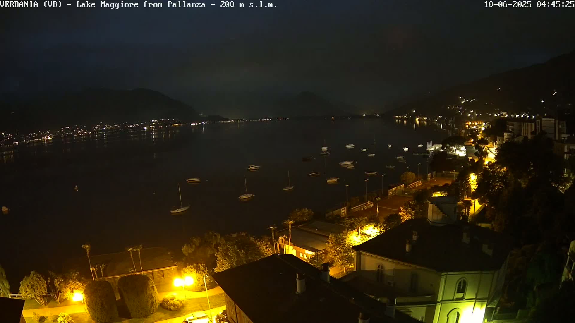 Verbania, Maggiore Lake Live Cam - Verbano-Cusio-Ossola, Piedmont, Italy