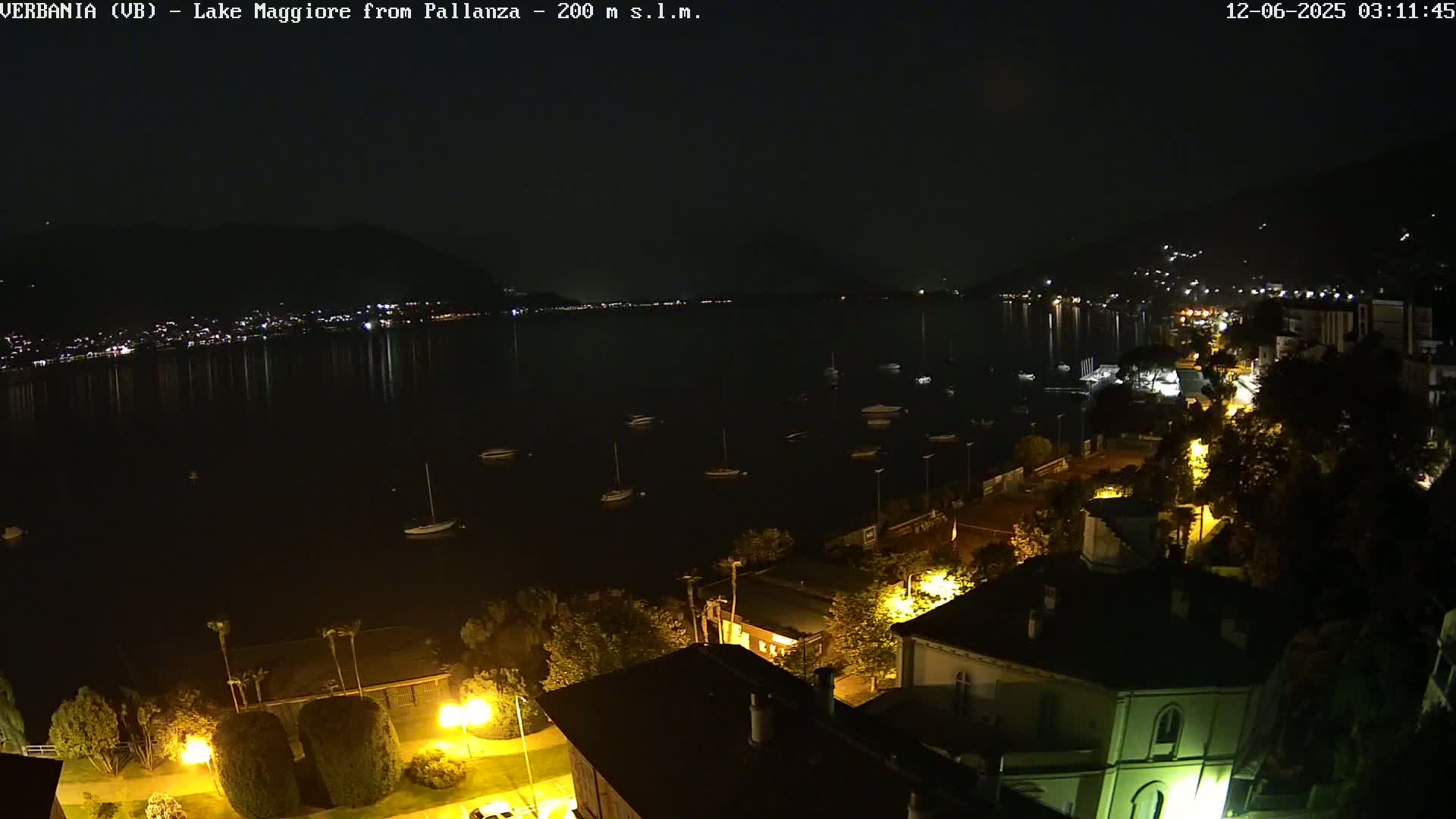 Verbania, Maggiore Lake Live Cam - Verbano-Cusio-Ossola, Piedmont, Italy
