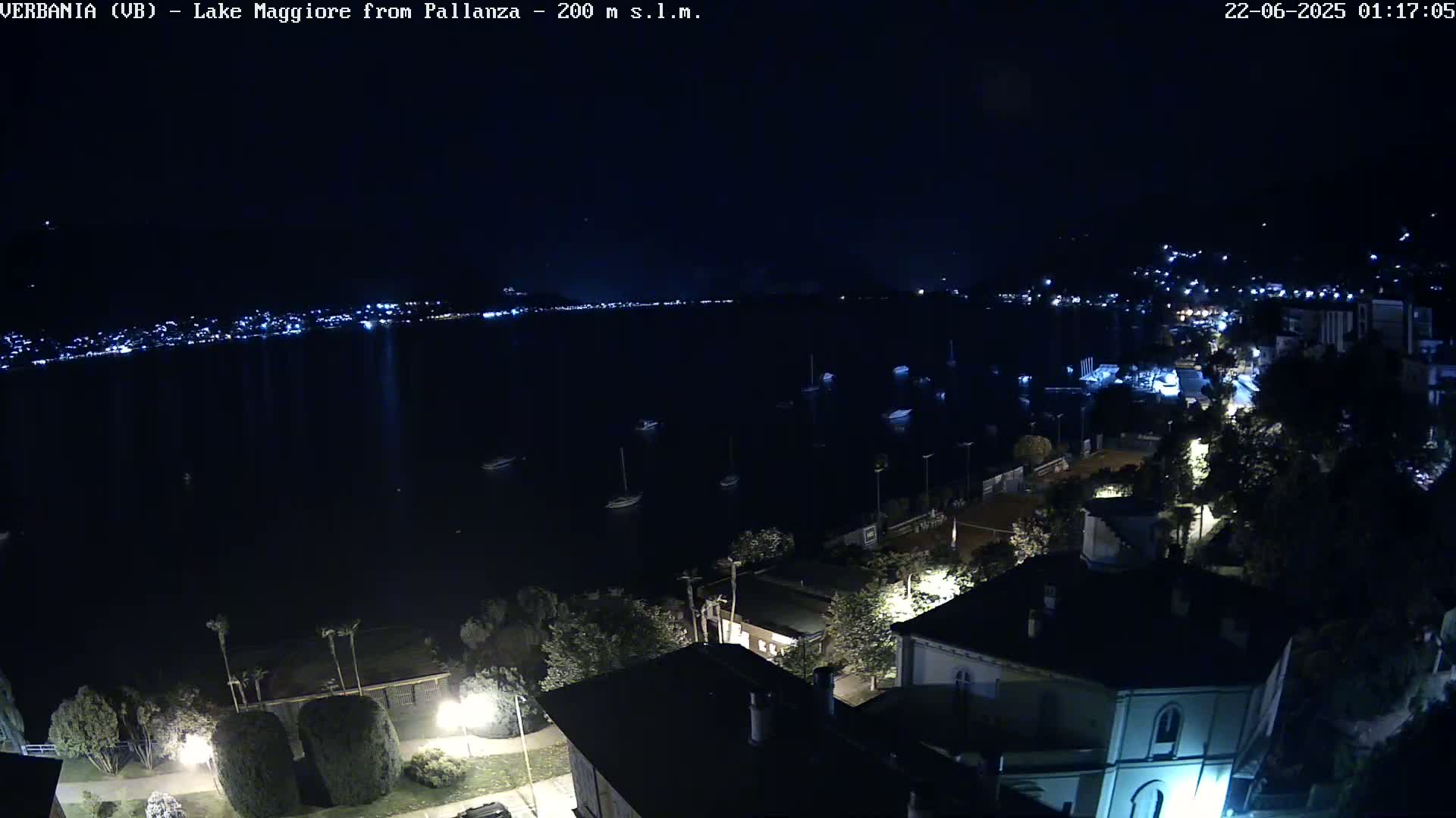 Verbania, Maggiore Lake Live Cam - Verbano-Cusio-Ossola, Piedmont, Italy