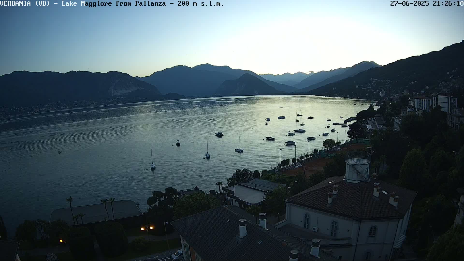 Verbania, Maggiore Lake Live Cam - Verbano-Cusio-Ossola, Piedmont, Italy