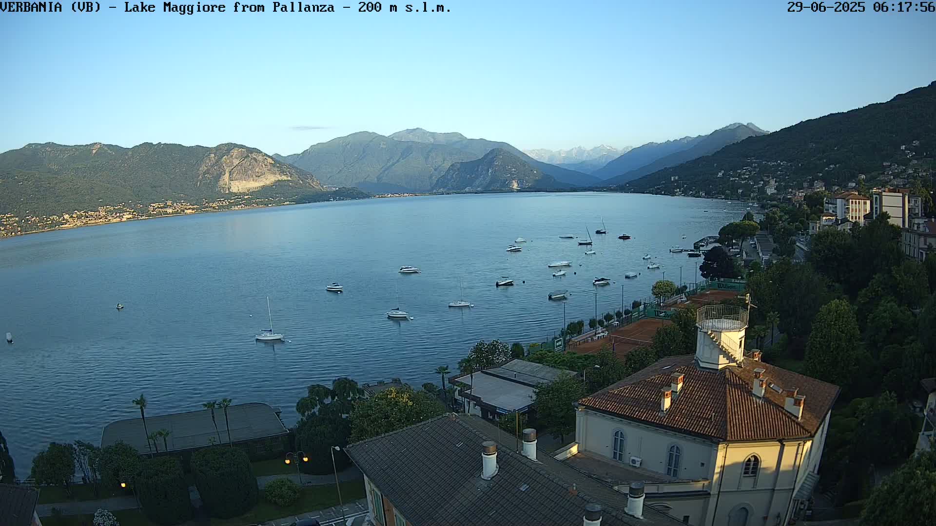 Verbania, Maggiore Lake Live Cam - Verbano-Cusio-Ossola, Piedmont, Italy