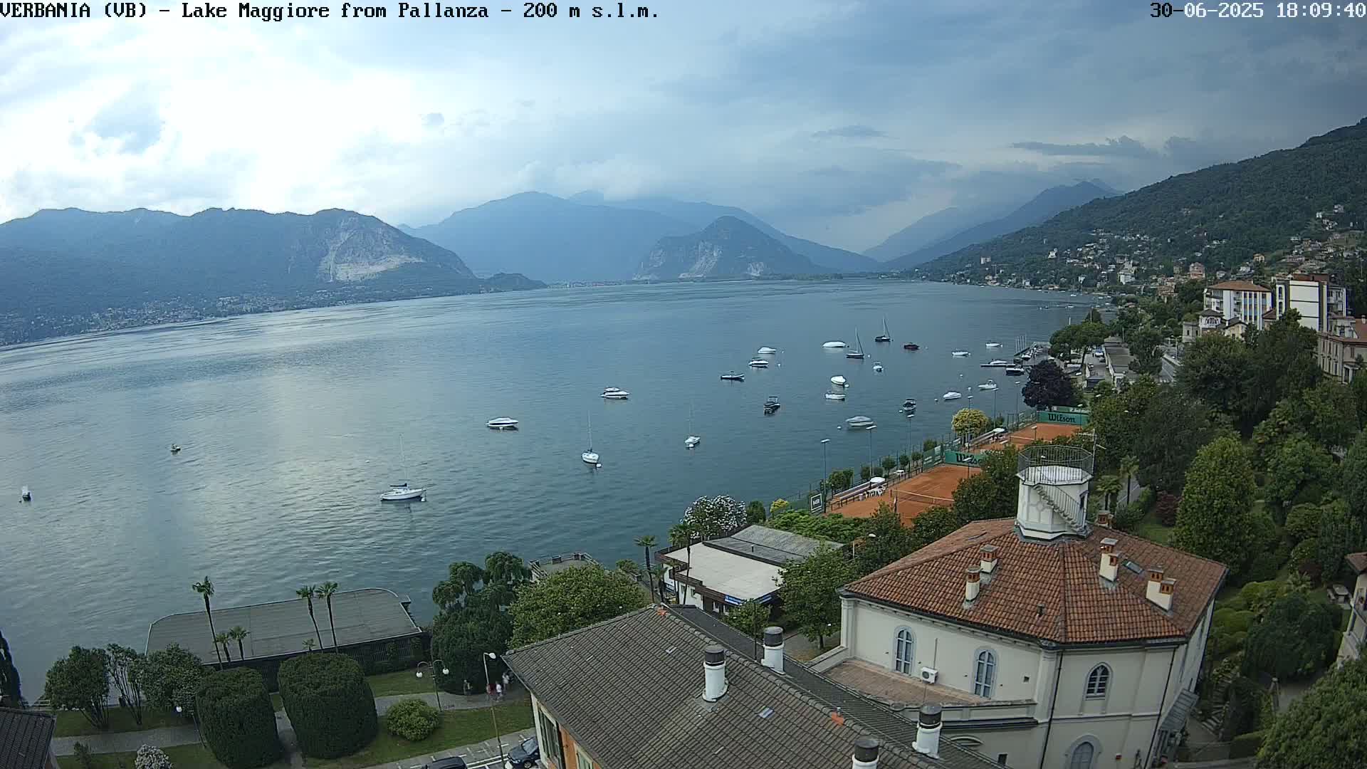 Verbania, Maggiore Lake Live Cam - Verbano-Cusio-Ossola, Piedmont, Italy