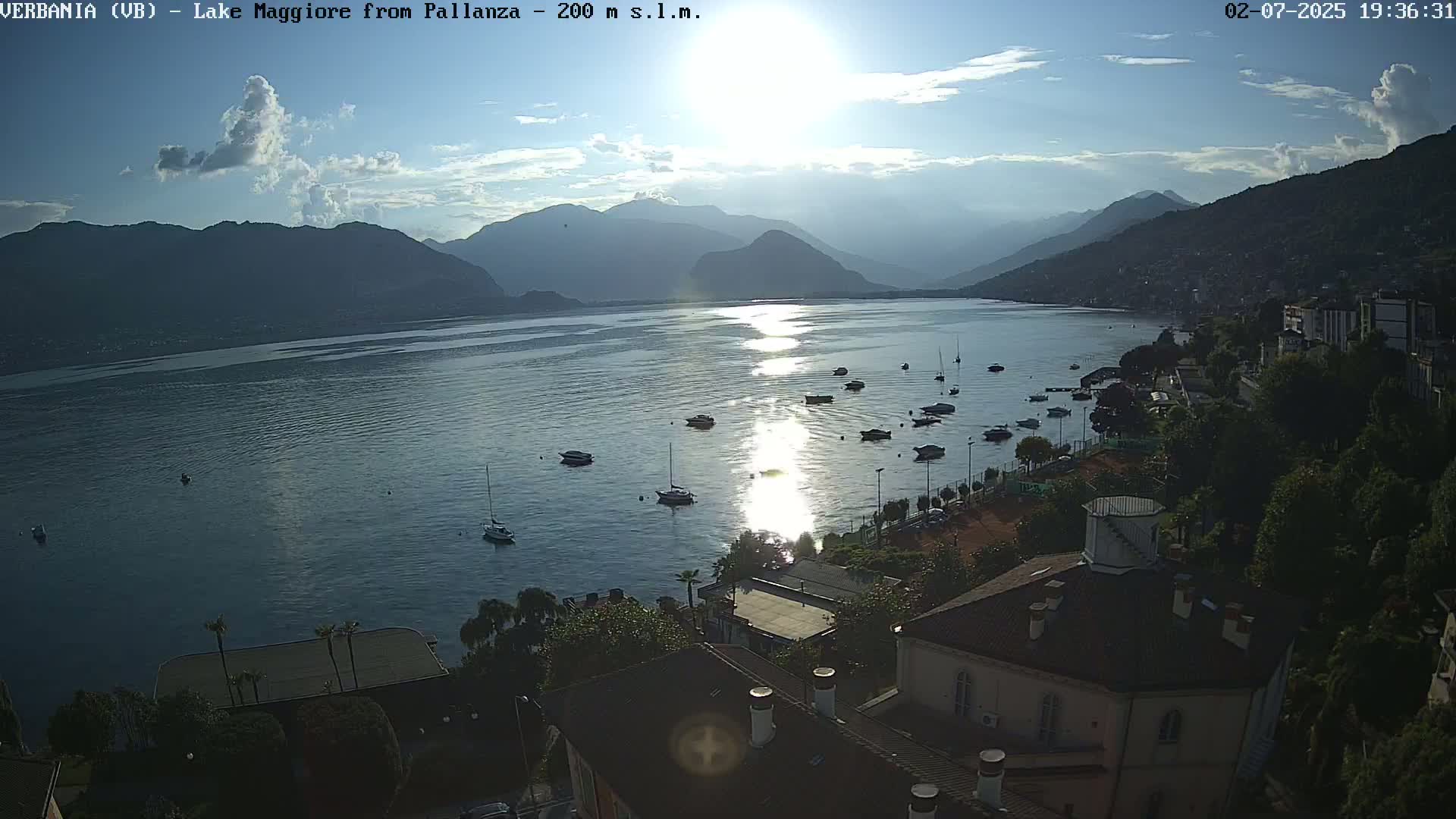 Verbania, Maggiore Lake Live Cam - Verbano-Cusio-Ossola, Piedmont, Italy