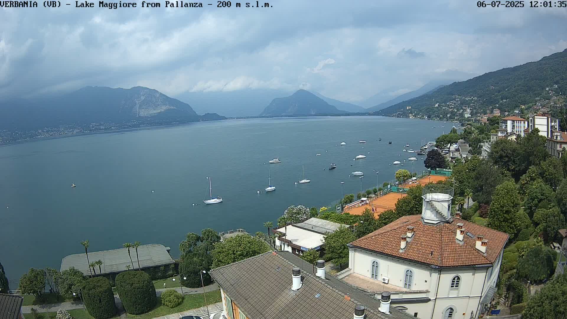 Verbania, Maggiore Lake Live Cam - Verbano-Cusio-Ossola, Piedmont, Italy