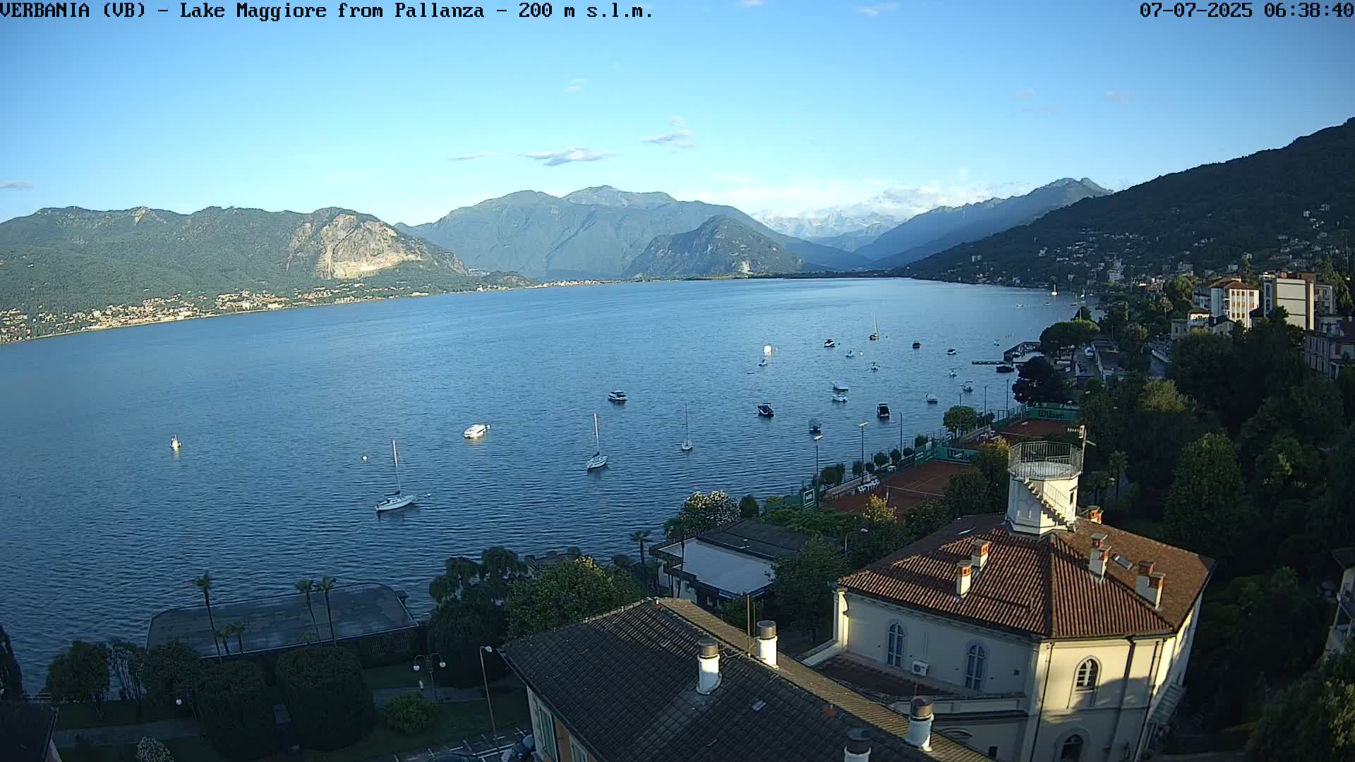 Verbania, Maggiore Lake Live Cam - Verbano-Cusio-Ossola, Piedmont, Italy