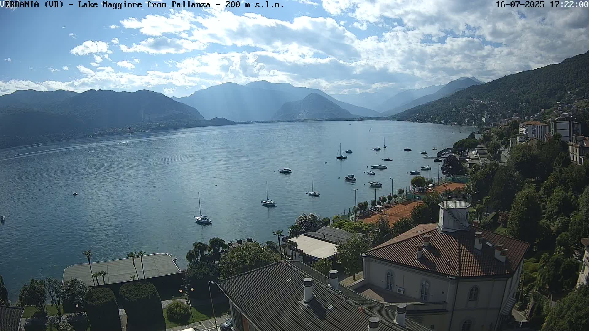Verbania, Maggiore Lake Live Cam - Verbano-Cusio-Ossola, Piedmont, Italy