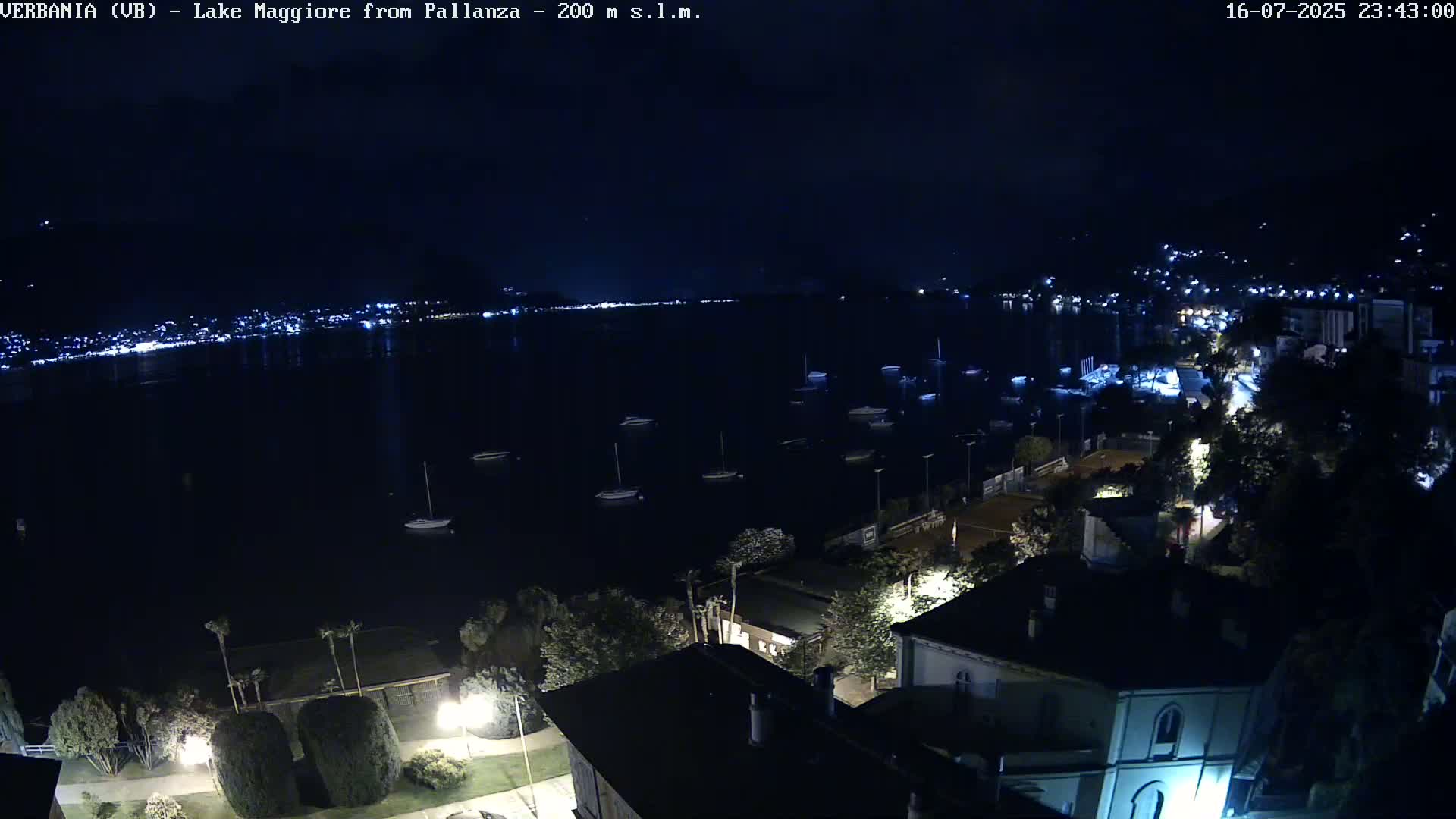 Verbania, Maggiore Lake Live Cam - Verbano-Cusio-Ossola, Piedmont, Italy