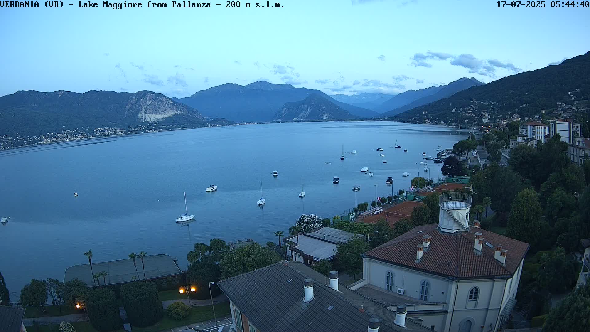Verbania, Maggiore Lake Live Cam - Verbano-Cusio-Ossola, Piedmont, Italy