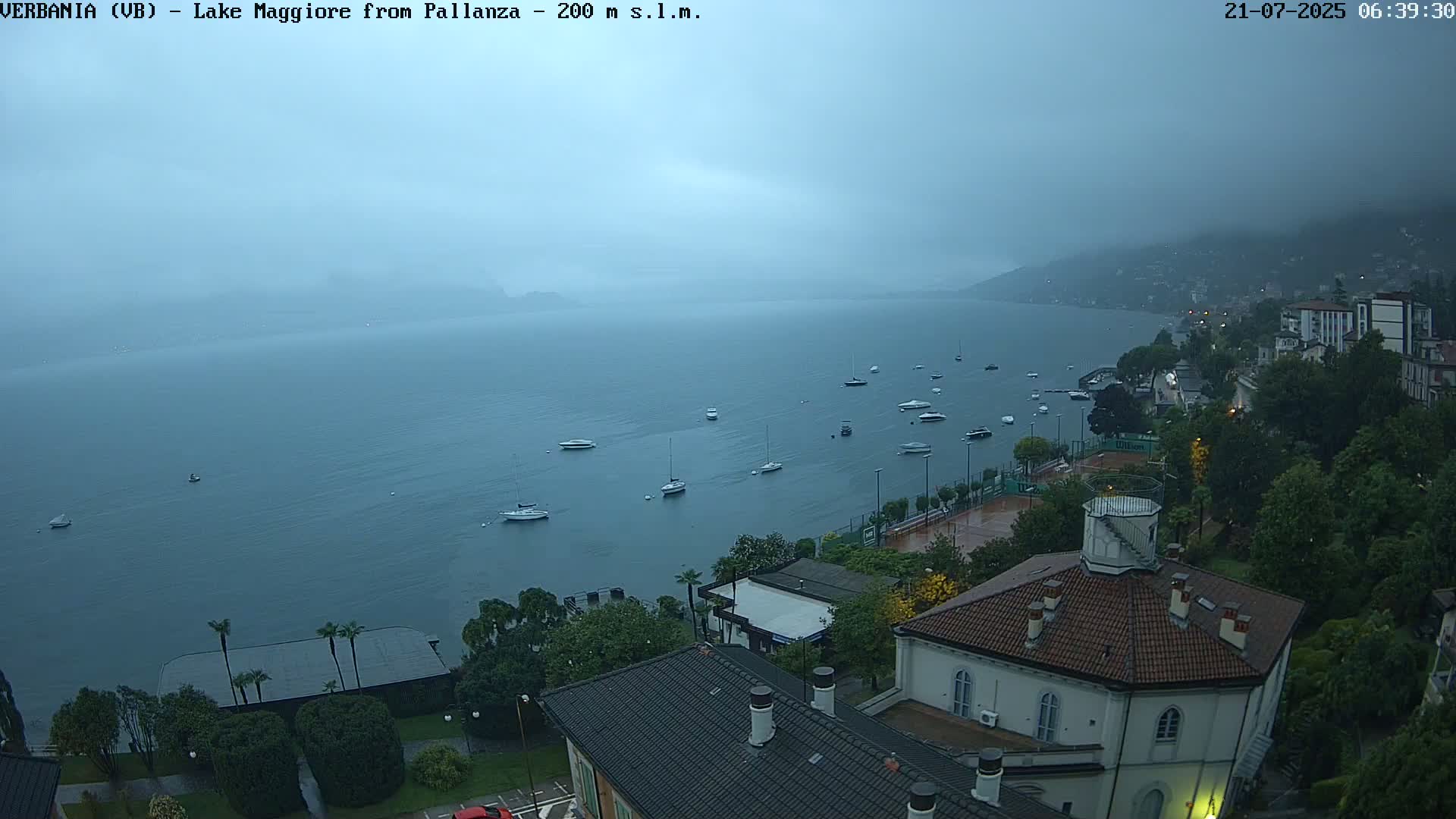 Verbania, Maggiore Lake Live Cam - Verbano-Cusio-Ossola, Piedmont, Italy