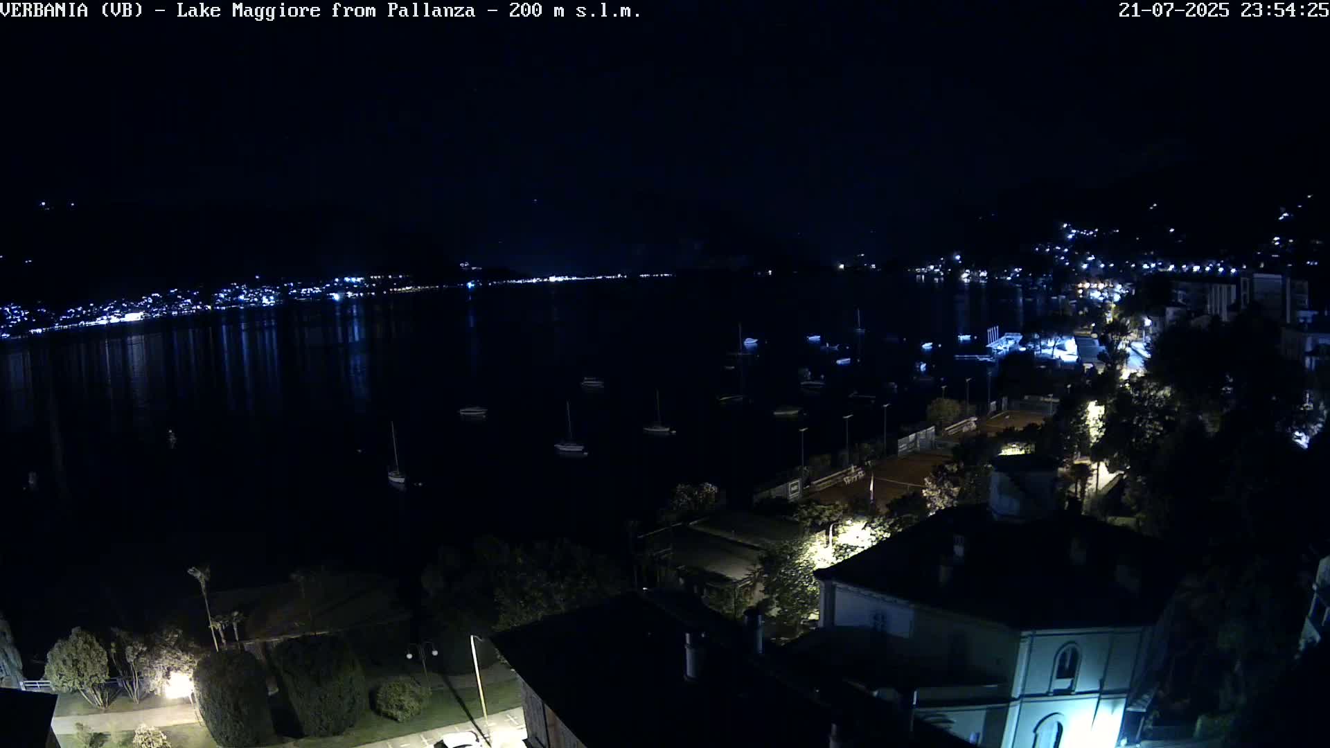 Verbania, Maggiore Lake Live Cam - Verbano-Cusio-Ossola, Piedmont, Italy