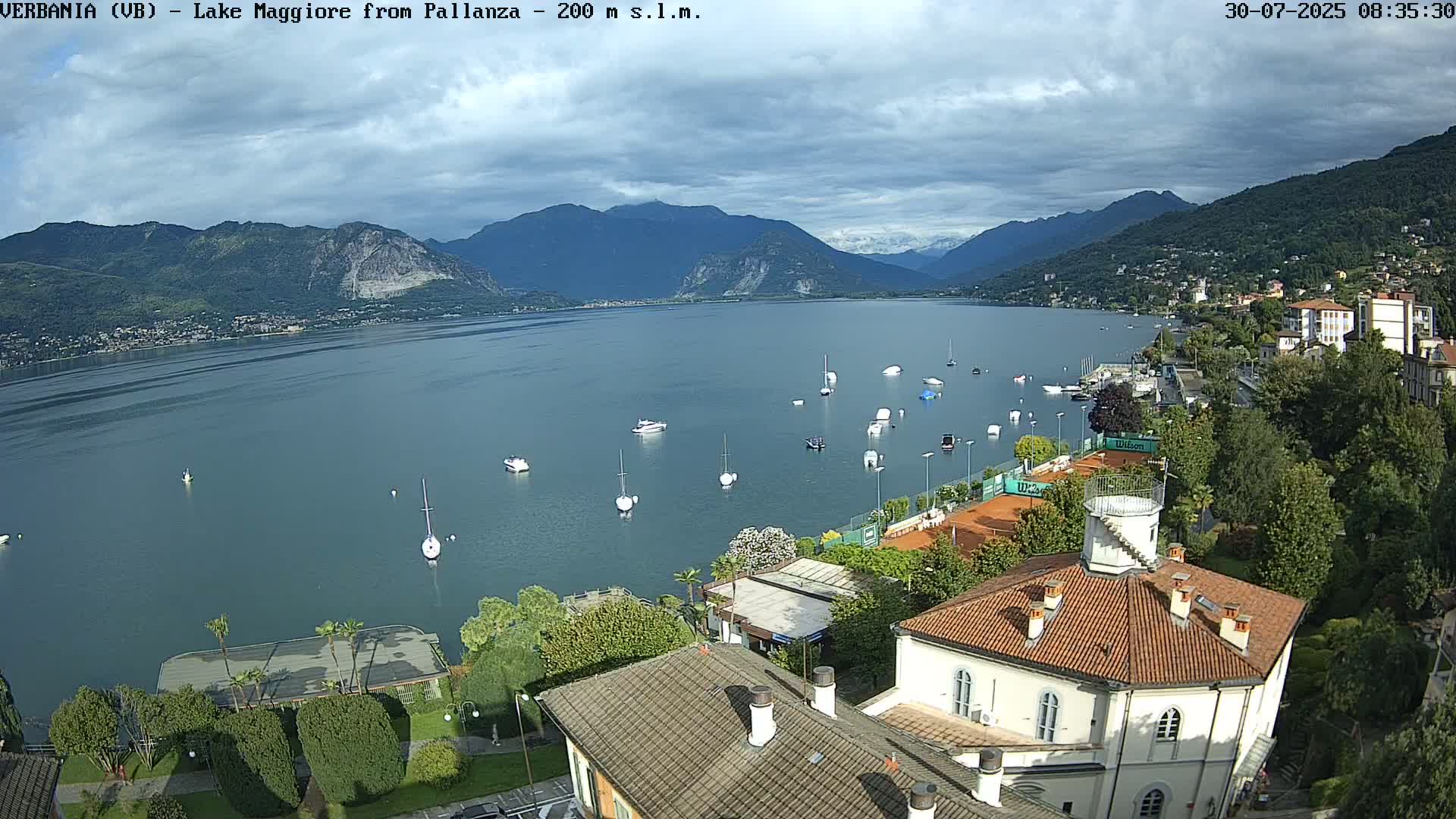Verbania, Maggiore Lake Live Cam - Verbano-Cusio-Ossola, Piedmont, Italy