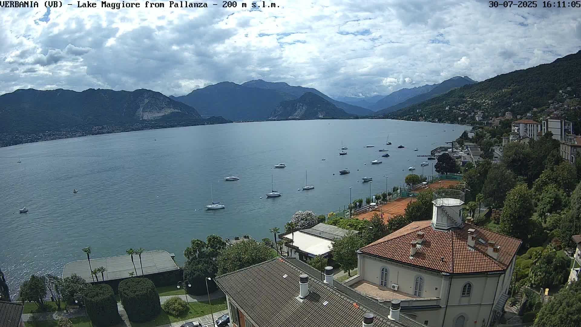 Verbania, Maggiore Lake Live Cam - Verbano-Cusio-Ossola, Piedmont, Italy
