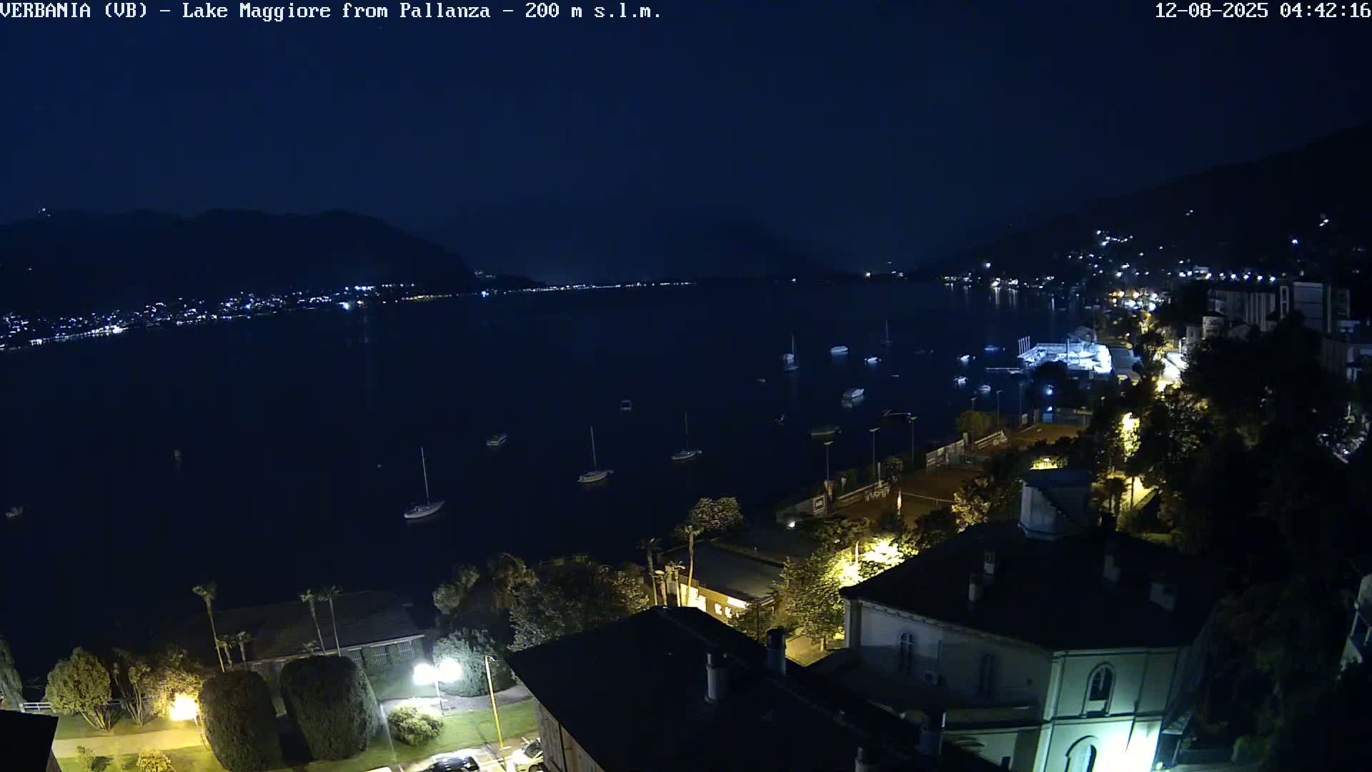 Verbania, Maggiore Lake Live Cam - Verbano-Cusio-Ossola, Piedmont, Italy