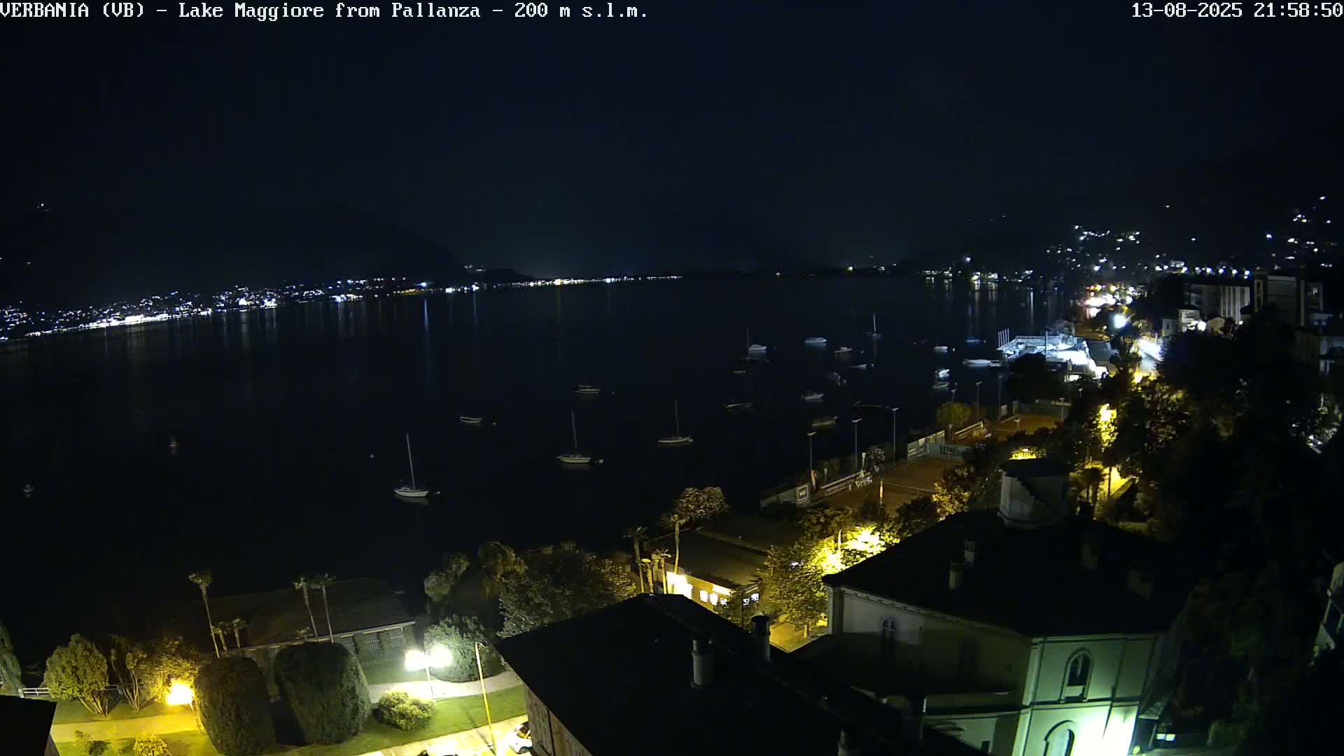 Verbania, Maggiore Lake Live Cam - Verbano-Cusio-Ossola, Piedmont, Italy