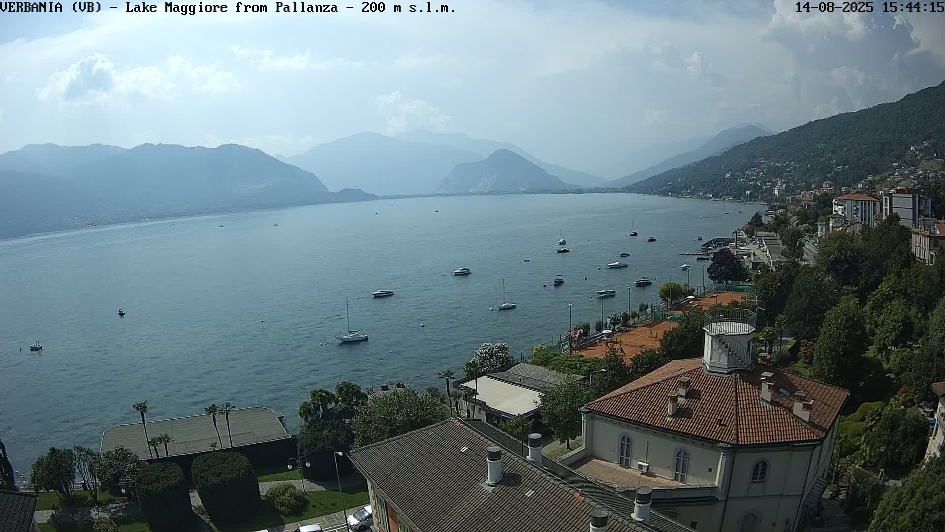 Verbania, Maggiore Lake Live Cam - Verbano-Cusio-Ossola, Piedmont, Italy