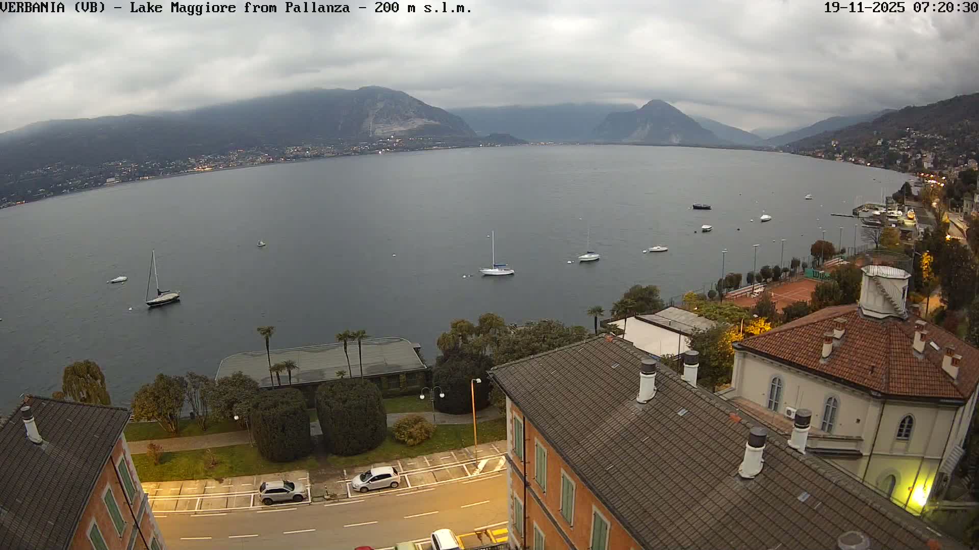 Verbania, Maggiore Lake Live Cam - Verbano-Cusio-Ossola, Piedmont, Italy