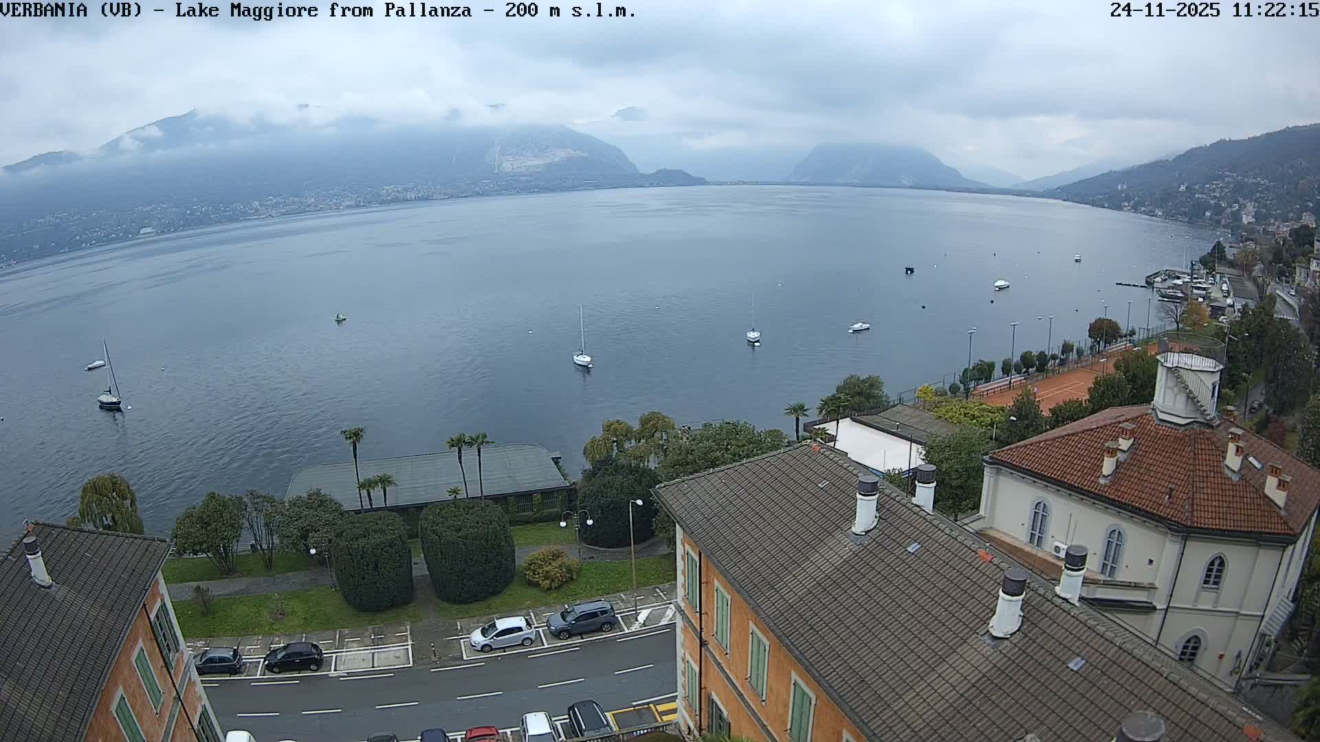 Verbania, Maggiore Lake Live Cam - Verbano-Cusio-Ossola, Piedmont, Italy