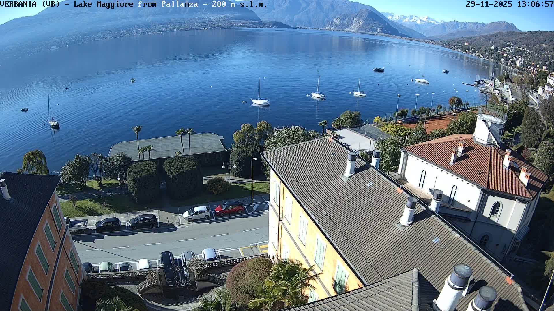 Verbania, Maggiore Lake Live Cam - Verbano-Cusio-Ossola, Piedmont, Italy