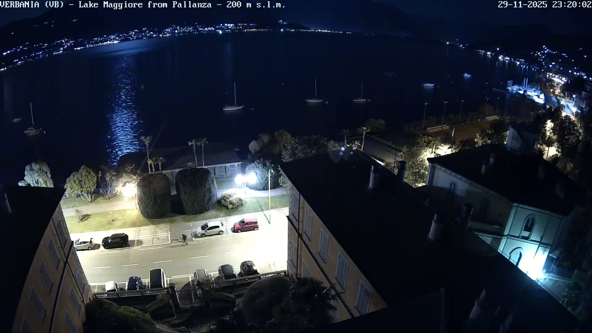 Verbania, Maggiore Lake Live Cam - Verbano-Cusio-Ossola, Piedmont, Italy