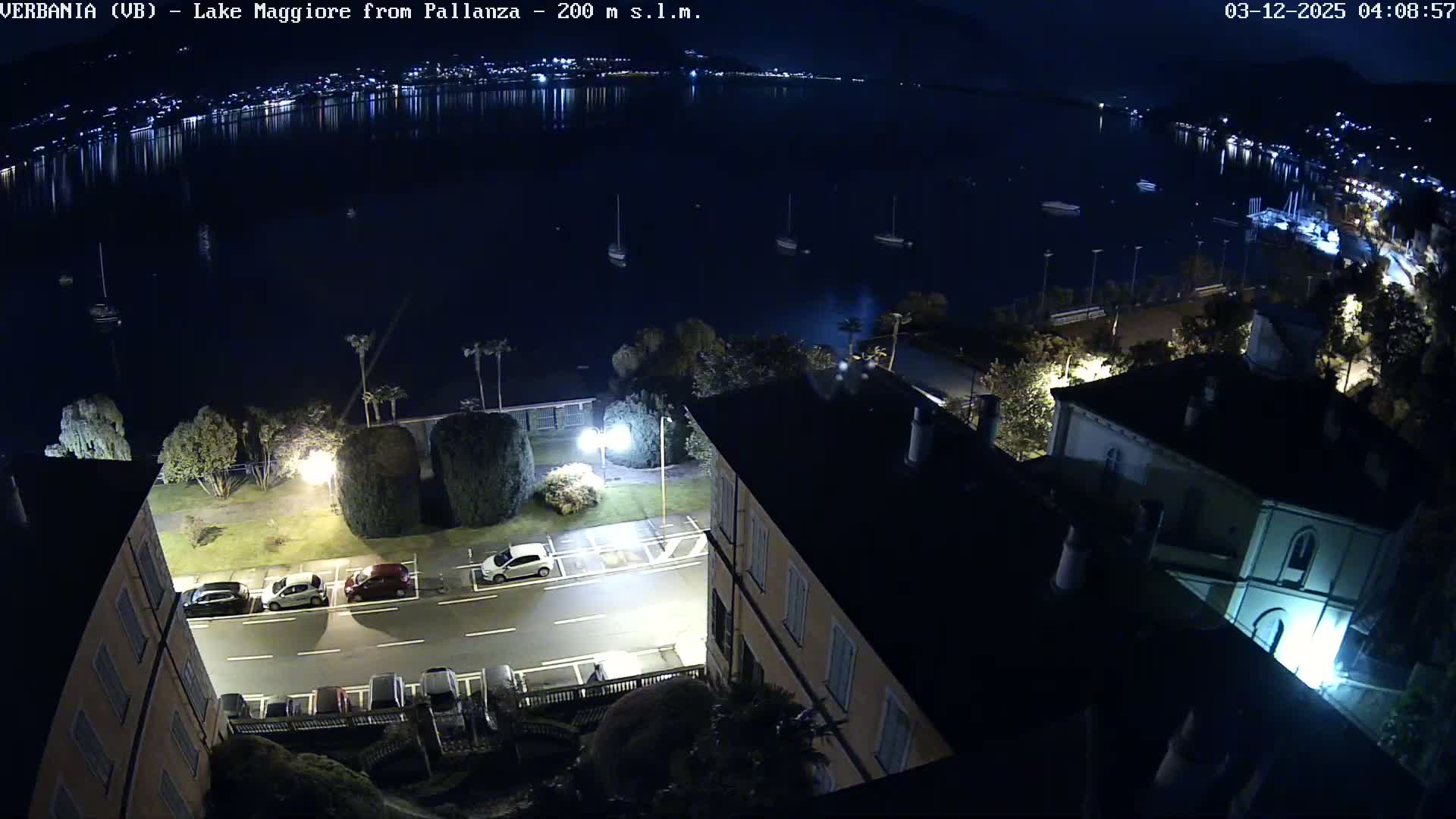 Verbania, Maggiore Lake Live Cam - Verbano-Cusio-Ossola, Piedmont, Italy