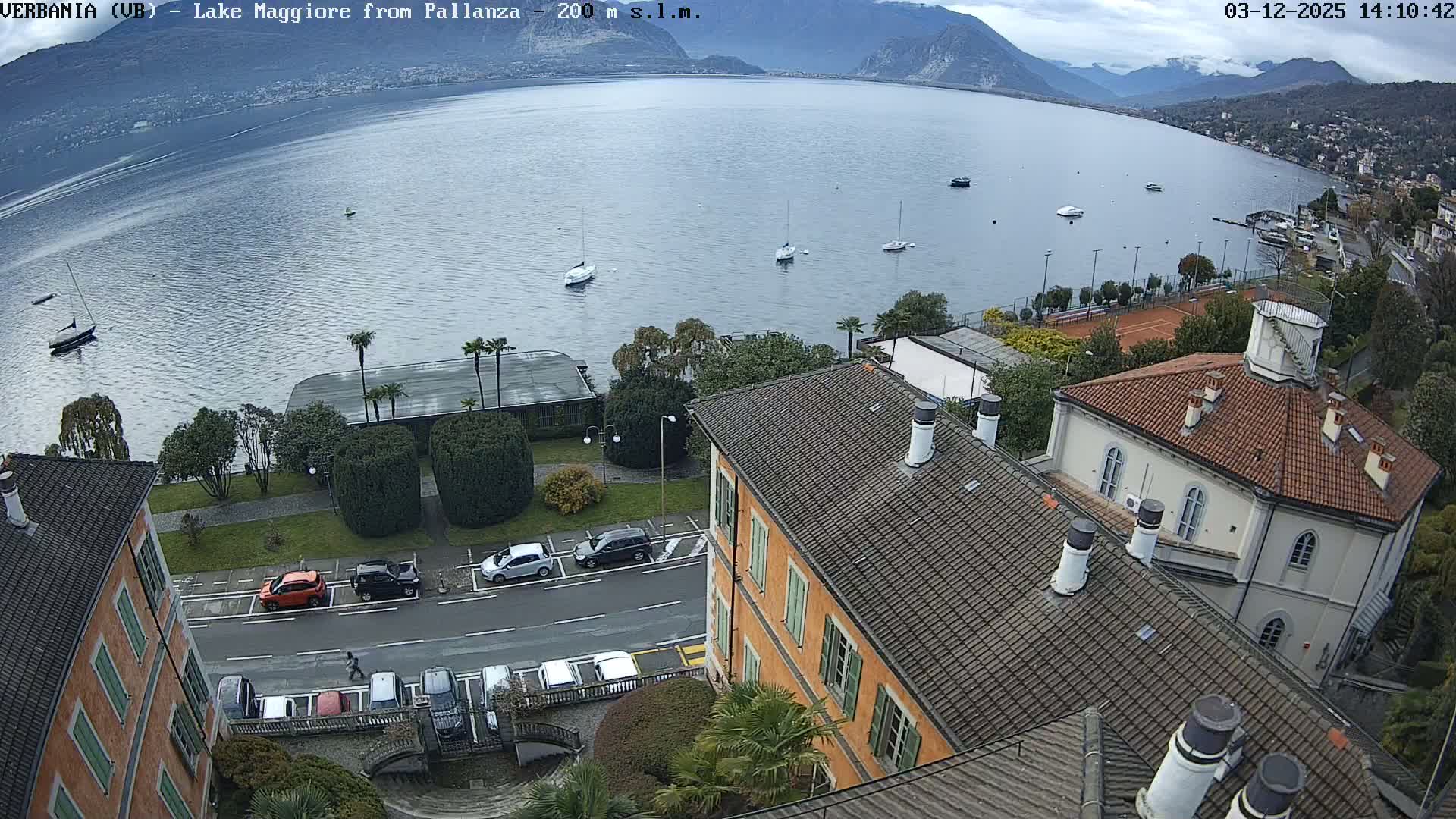 Verbania, Maggiore Lake Live Cam - Verbano-Cusio-Ossola, Piedmont, Italy