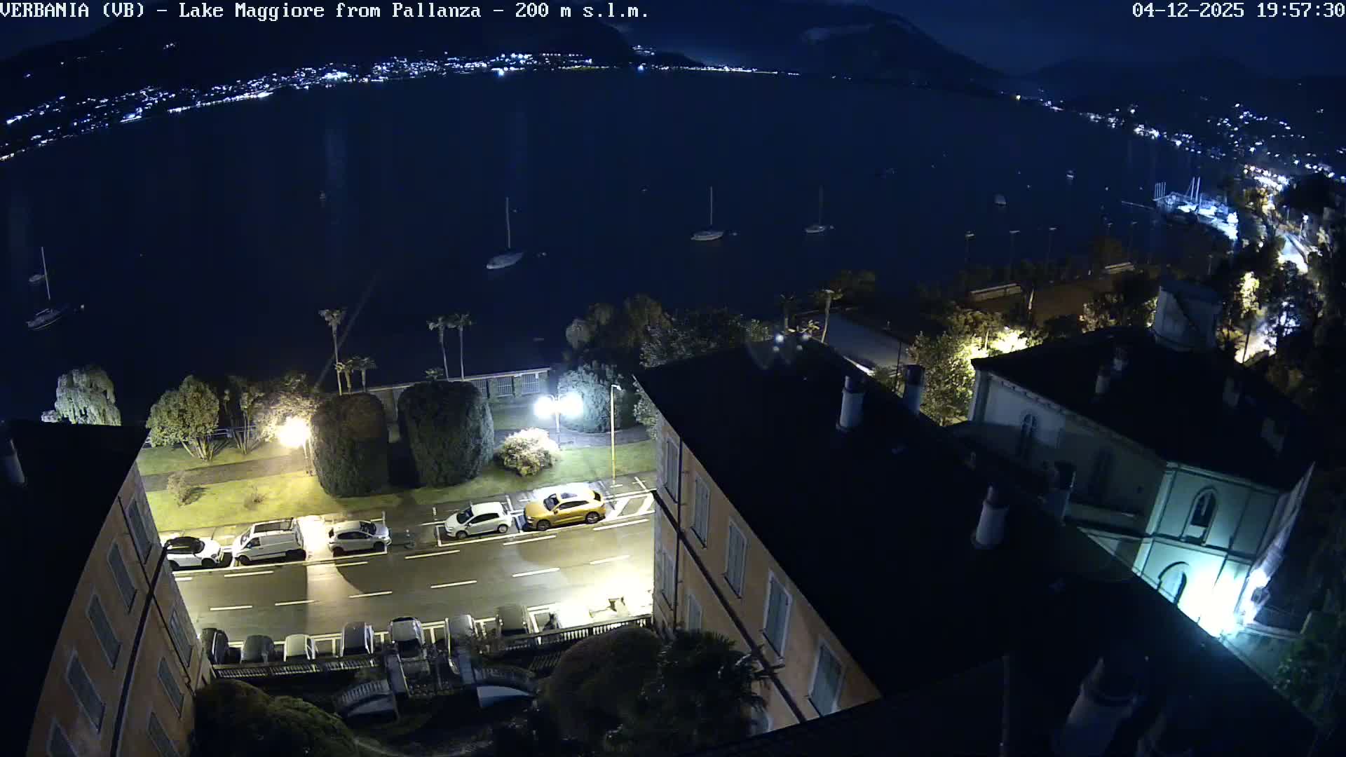 Verbania, Maggiore Lake Live Cam - Verbano-Cusio-Ossola, Piedmont, Italy