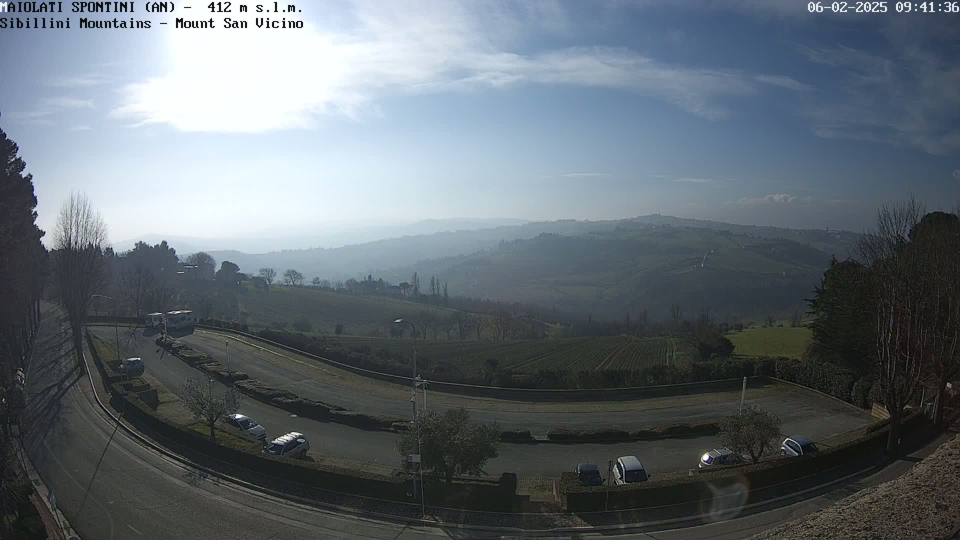 Mount Sibillini & San Vicino Live Cam - Maiolati Spontini, Marche, Italy
