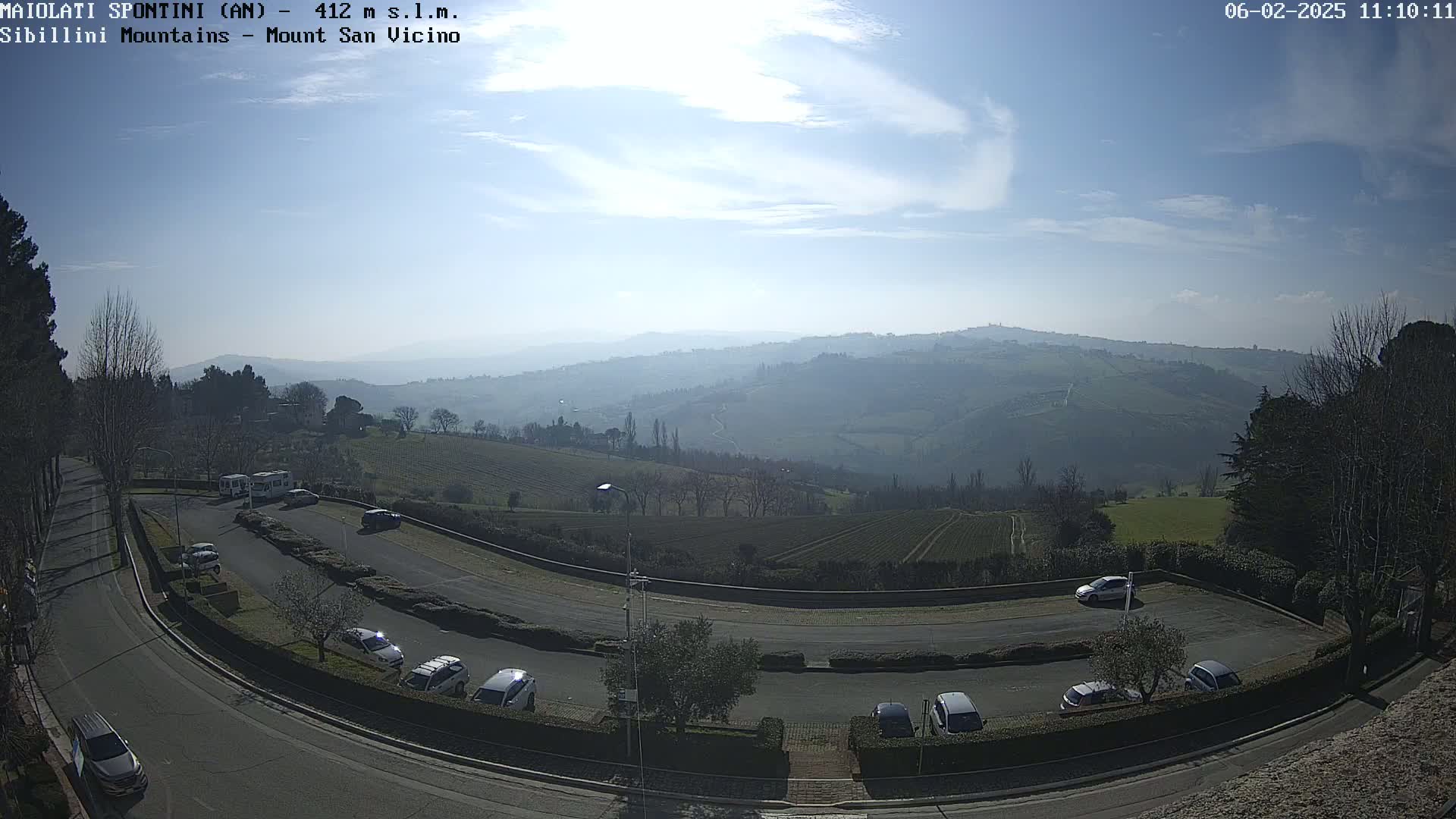 Mount Sibillini & San Vicino Live Cam - Maiolati Spontini, Marche, Italy
