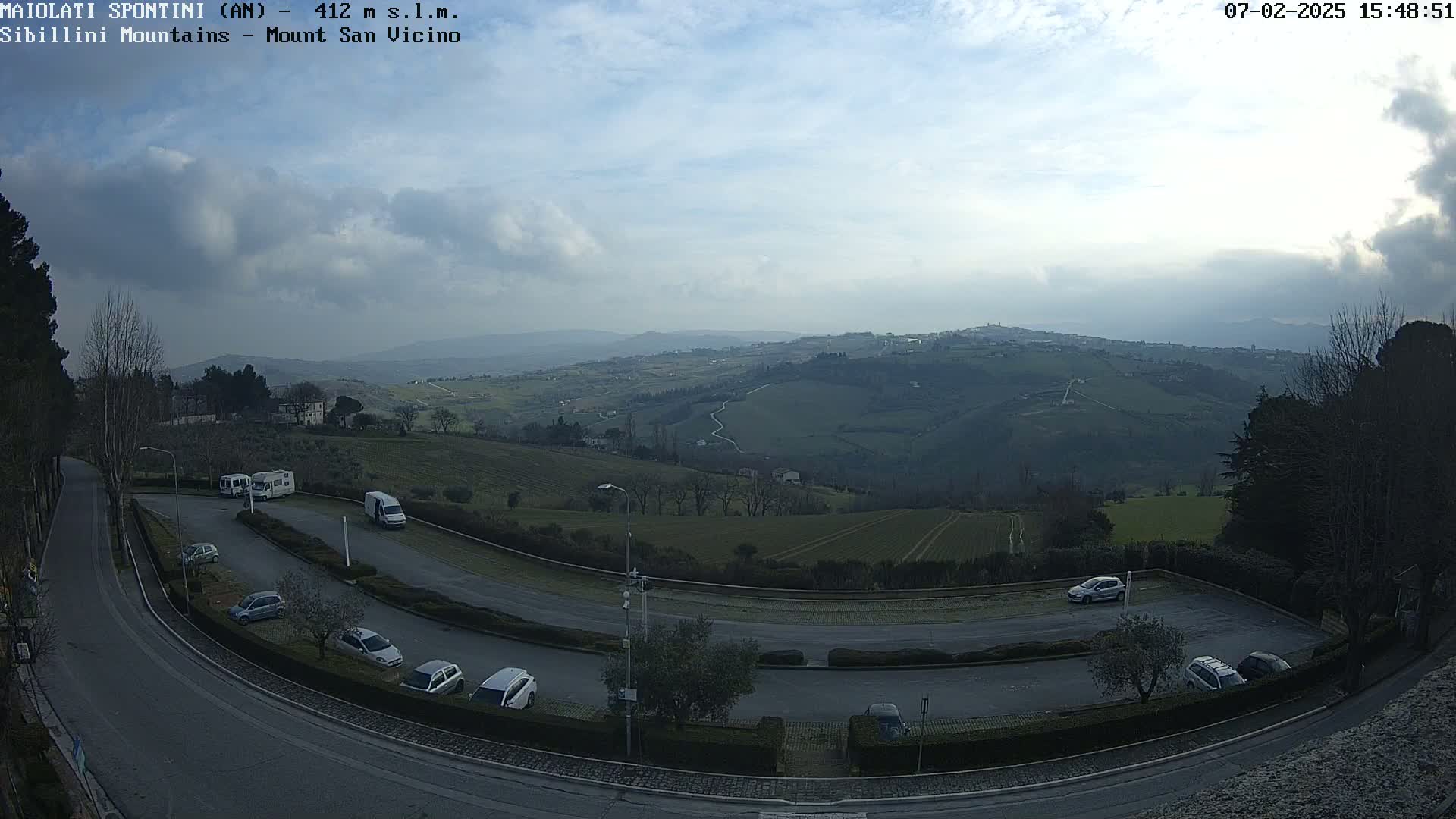 Mount Sibillini & San Vicino Live Cam - Maiolati Spontini, Marche, Italy