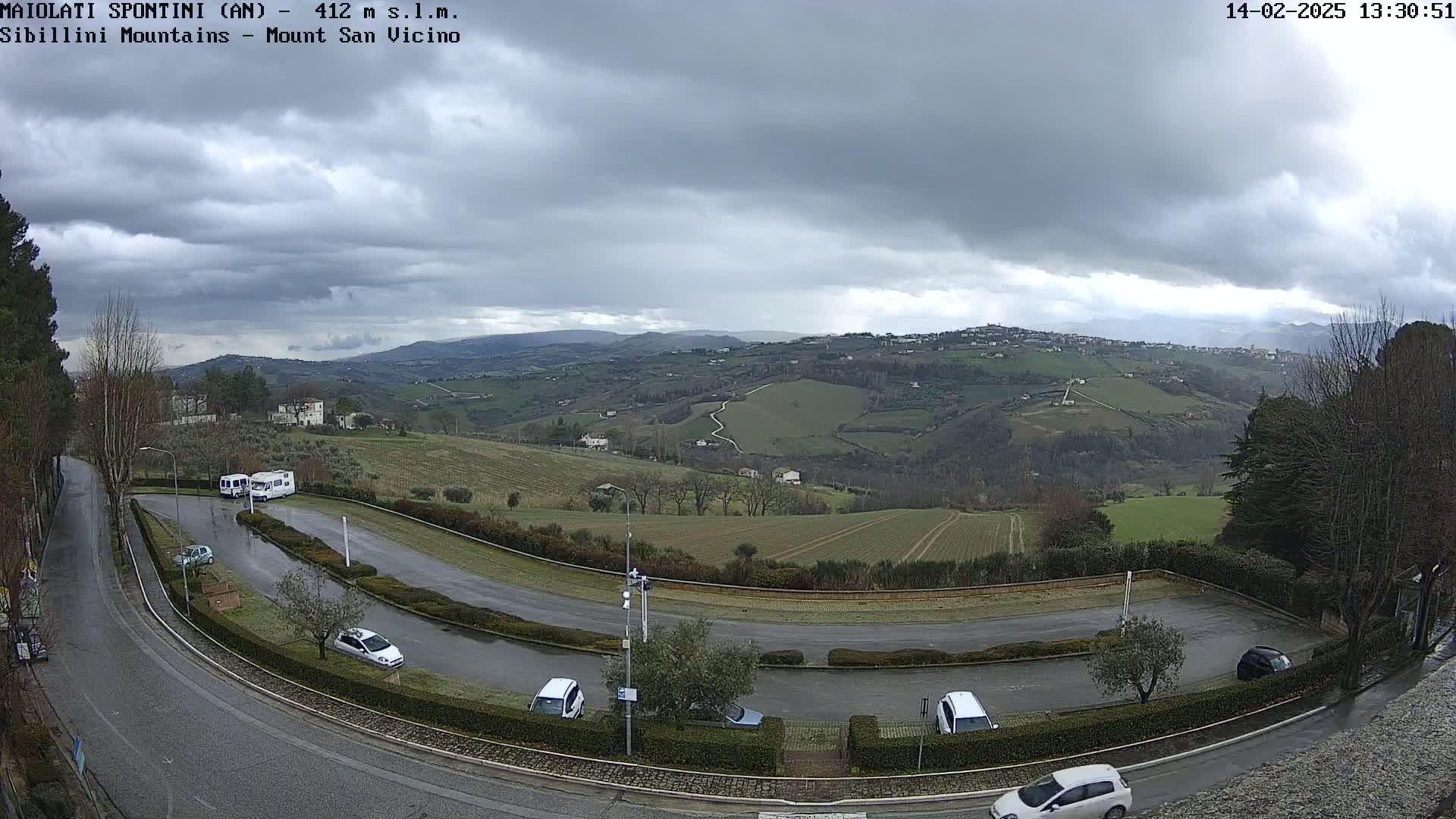 Mount Sibillini & San Vicino Live Cam - Maiolati Spontini, Marche, Italy