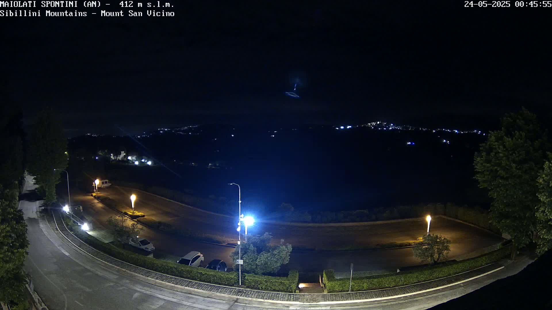 Mount Sibillini & San Vicino Live Cam - Maiolati Spontini, Marche, Italy