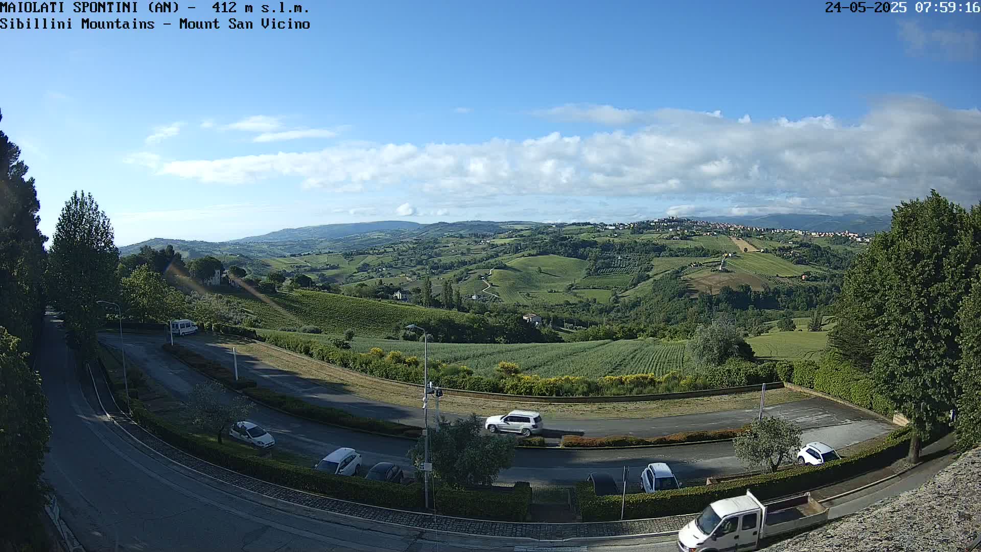 Mount Sibillini & San Vicino Live Cam - Maiolati Spontini, Marche, Italy