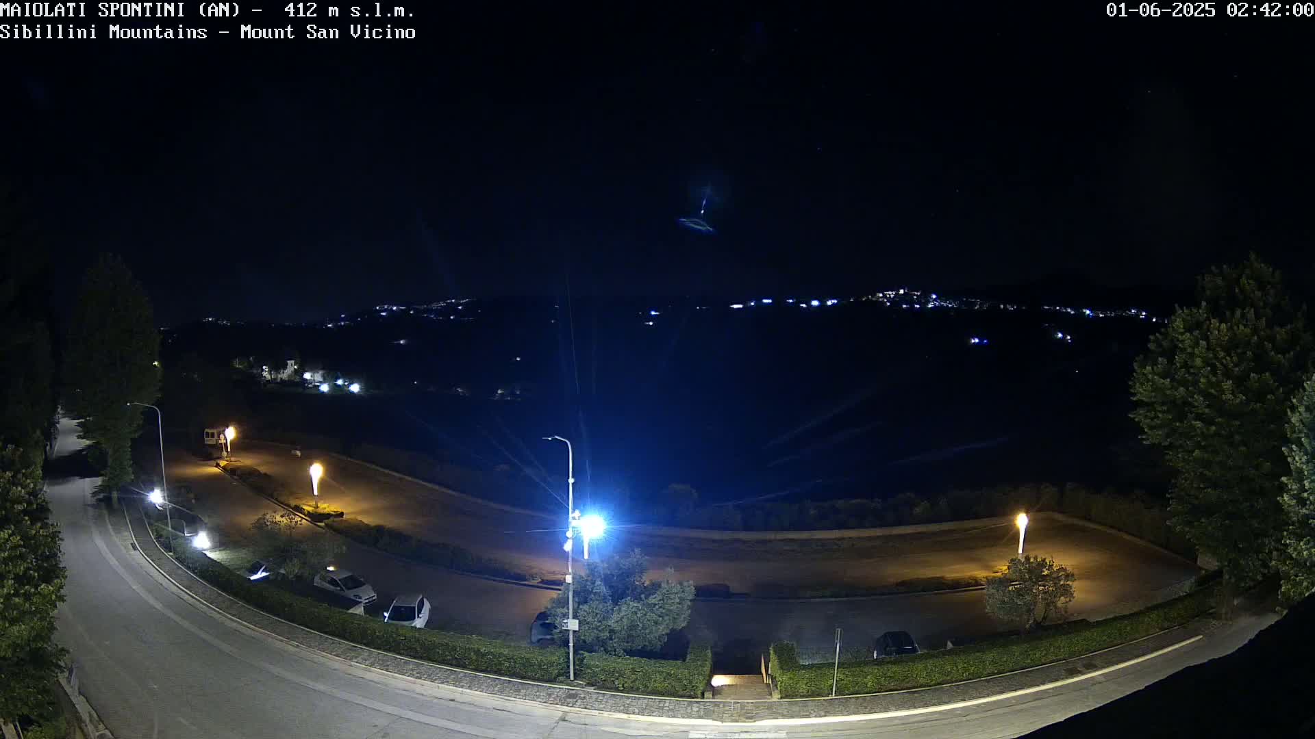 Mount Sibillini & San Vicino Live Cam - Maiolati Spontini, Marche, Italy