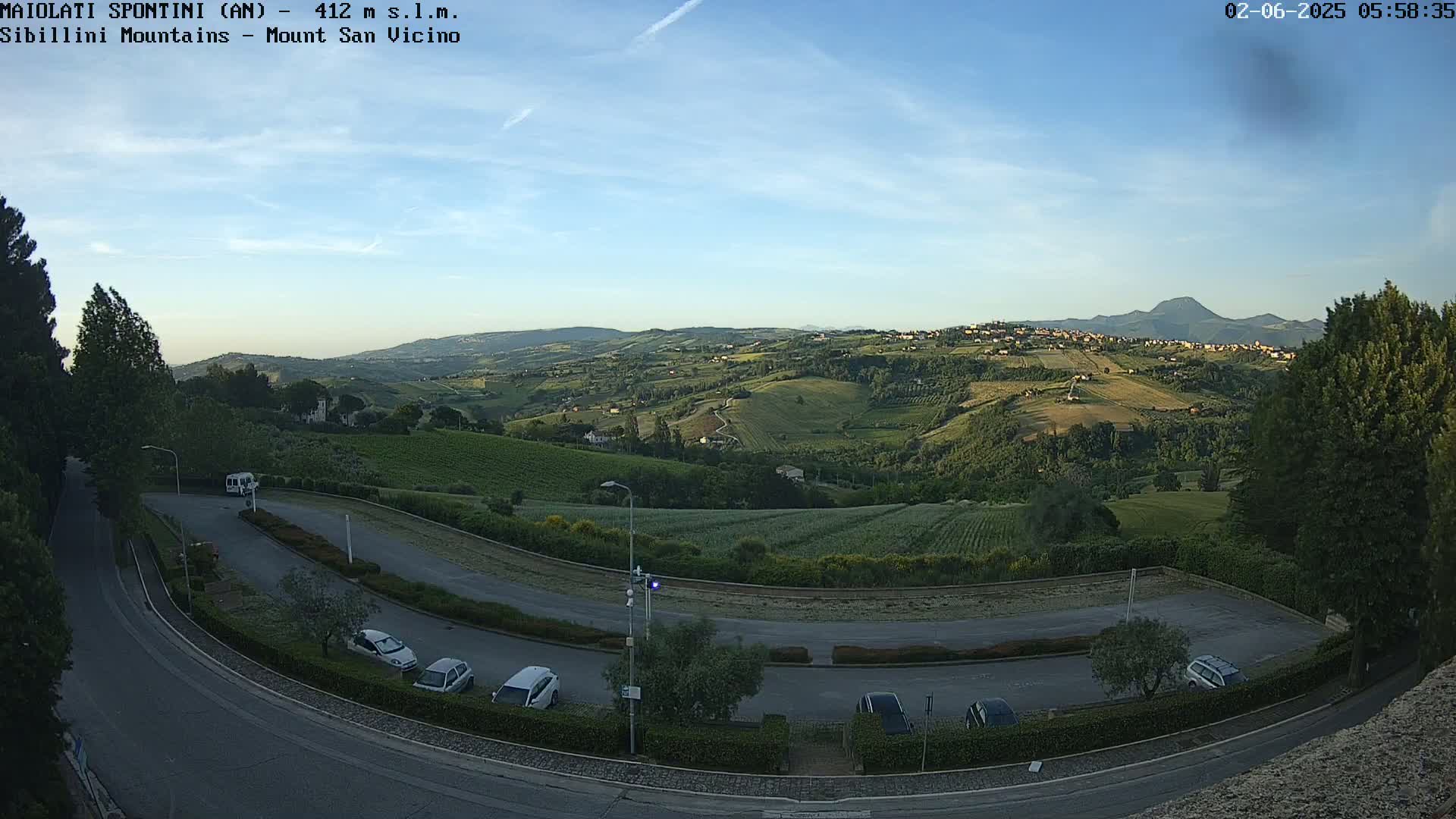 Mount Sibillini & San Vicino Live Cam - Maiolati Spontini, Marche, Italy